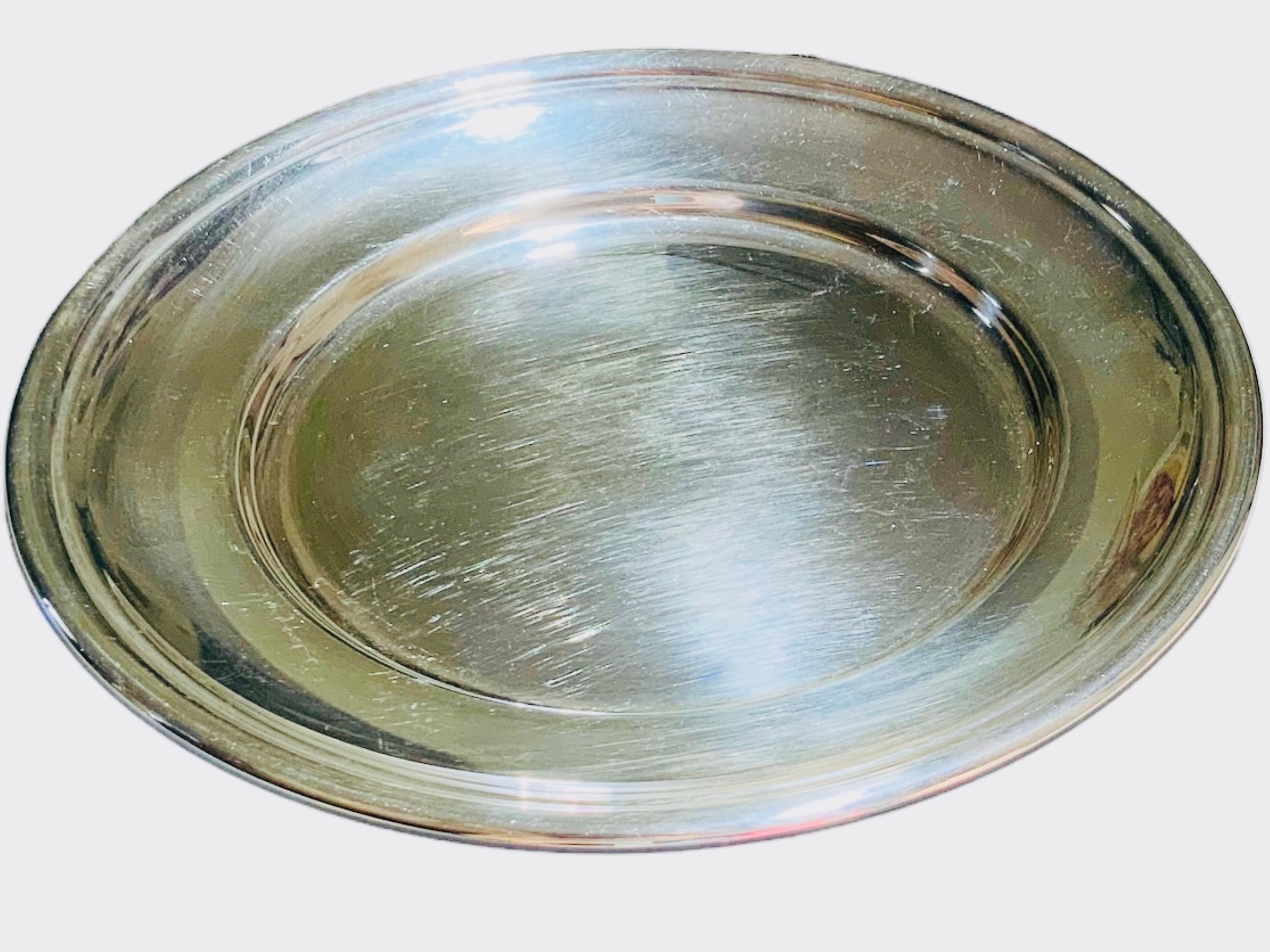 Reed And Barton Sterling Silver Small Plate In Good Condition For Sale In Guaynabo, PR