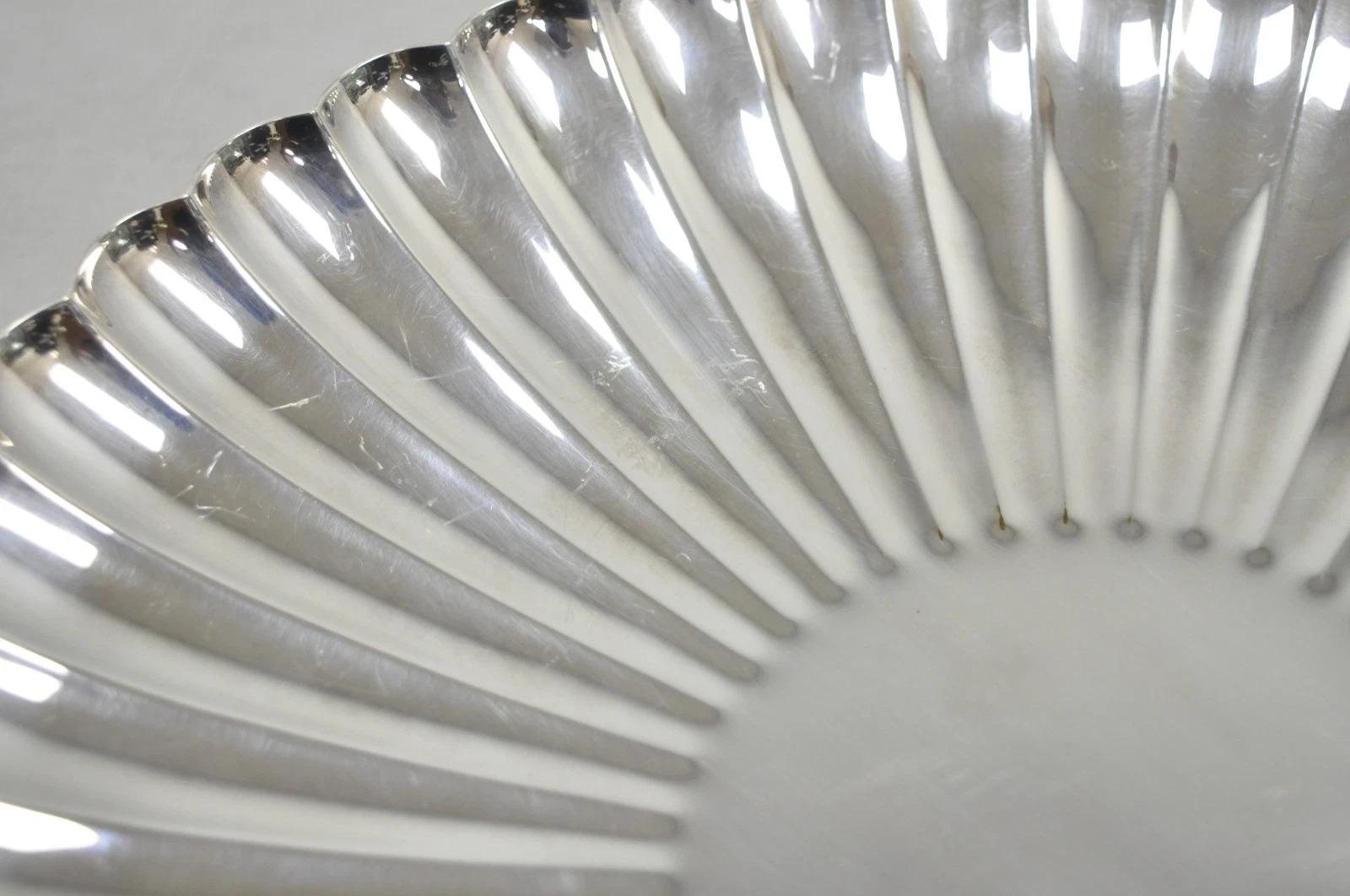 Reed & Barton 1853 Modern Silver Plated Scalloped 14 