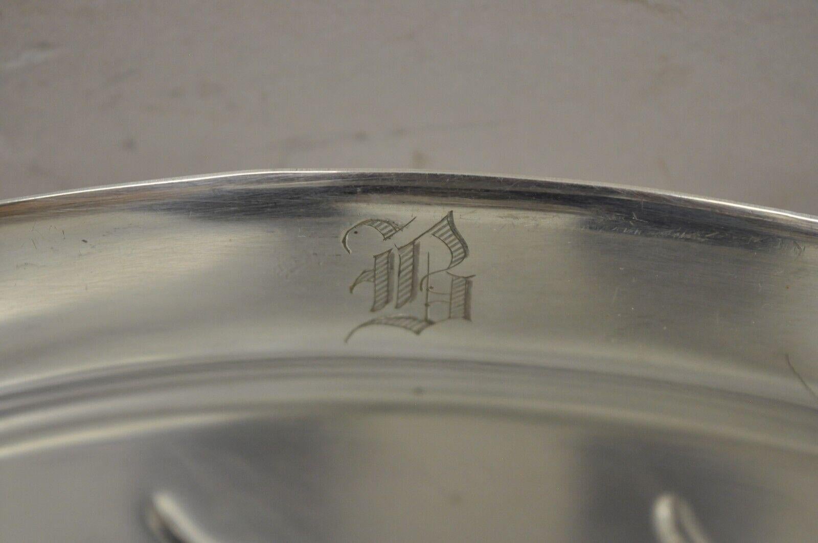 Reed & Barton Chesterfield Bandeja de metal plateada con pie Plato para servir en venta 2