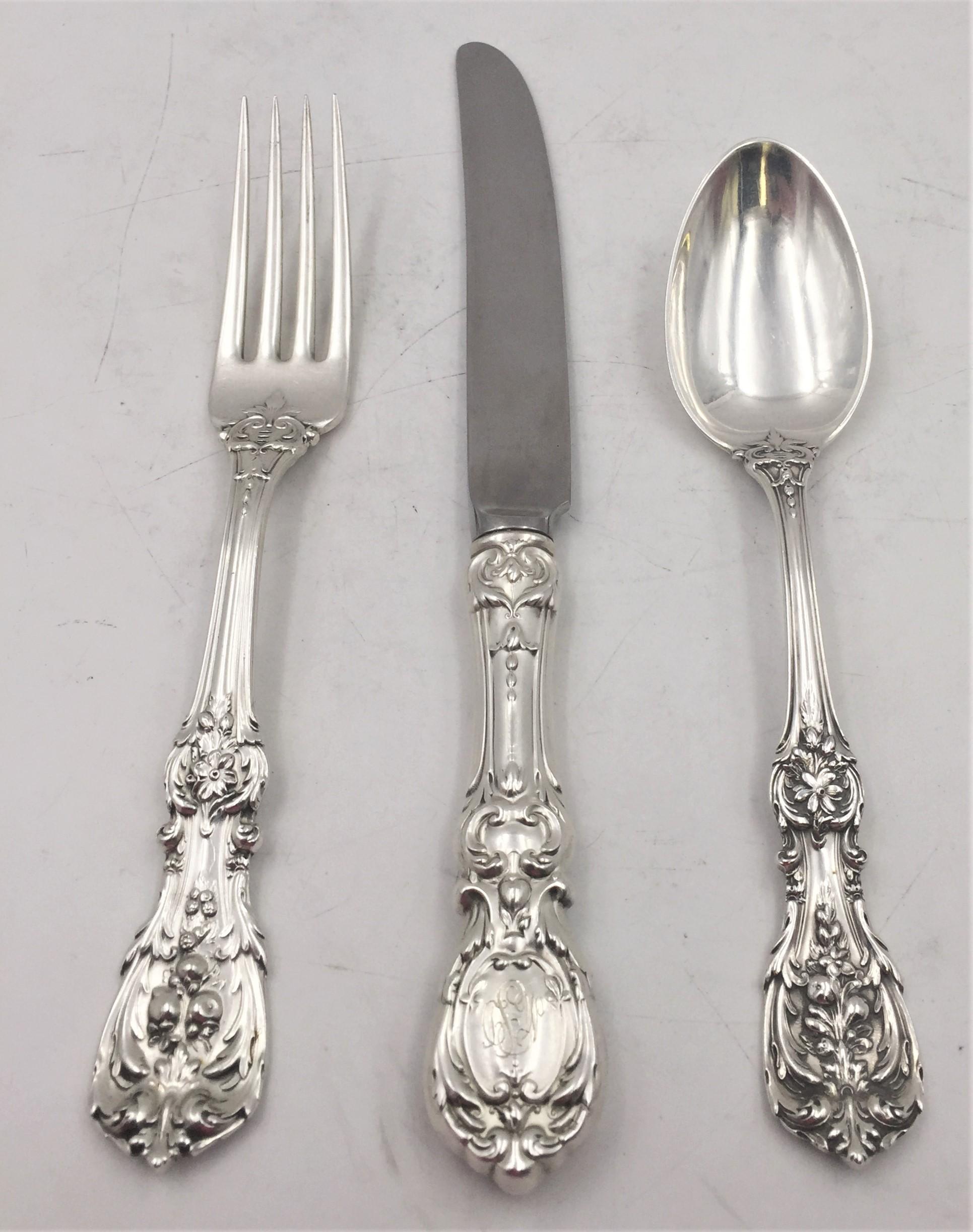 205-piece Reed & Barton sterling silver flatware set in celebrated Francis I pattern with exquisite fruit and floral motifs in Art Nouveau Style, consisting of:

12 forks measuring 8'' in length

18 salad forks measuring 6 1/4'' in length

12