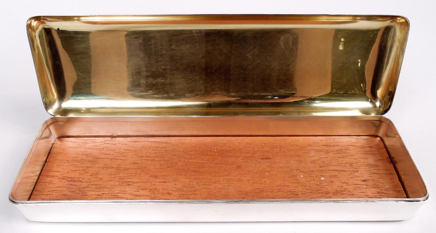 Caja de plata de ley moderna de mediados de siglo Reed & Barton en Bueno estado para la venta en New York, NY
