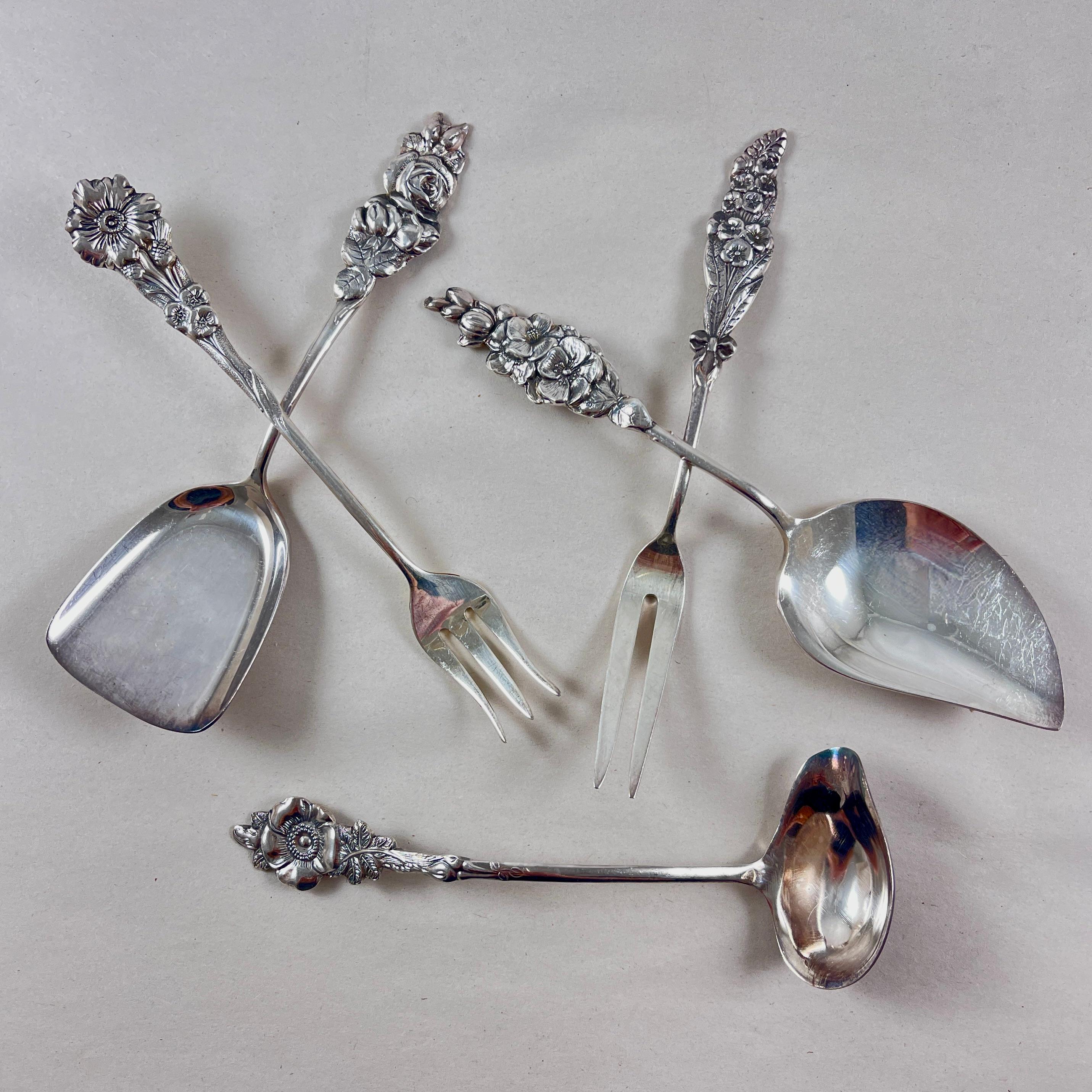 Reed & Barton Service à condiments Harlequin Rose en métal argenté, 5 pièces en vente 1