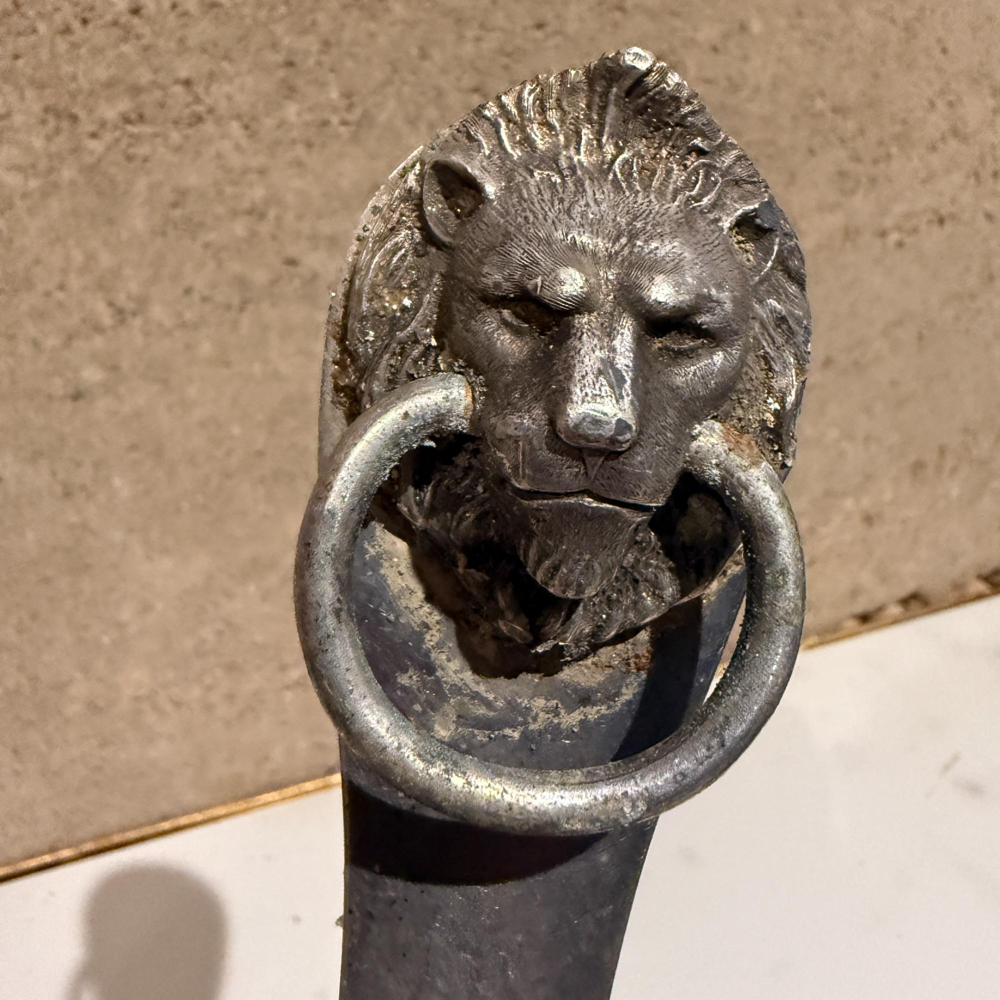 Mid-Century Modern Reed & Barton Silver Plate Shoe Horn Mid Century Modern Patinated (corne à chaussures en métal argenté) en vente