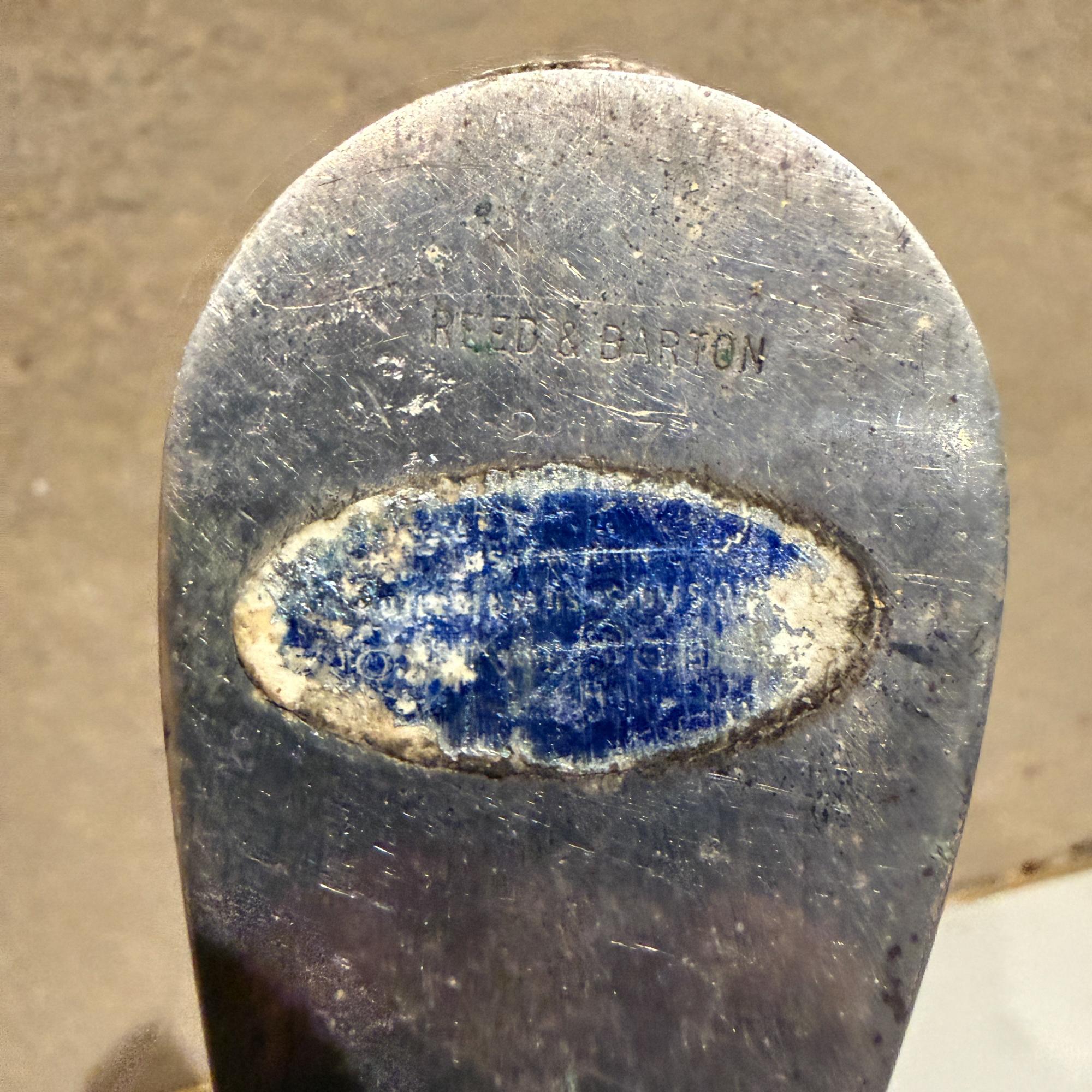 Reed & Barton Silver Plate Shoe Horn Mid Century Modern Patinated (corne à chaussures en métal argenté) Abîmé - En vente à Chula Vista, CA