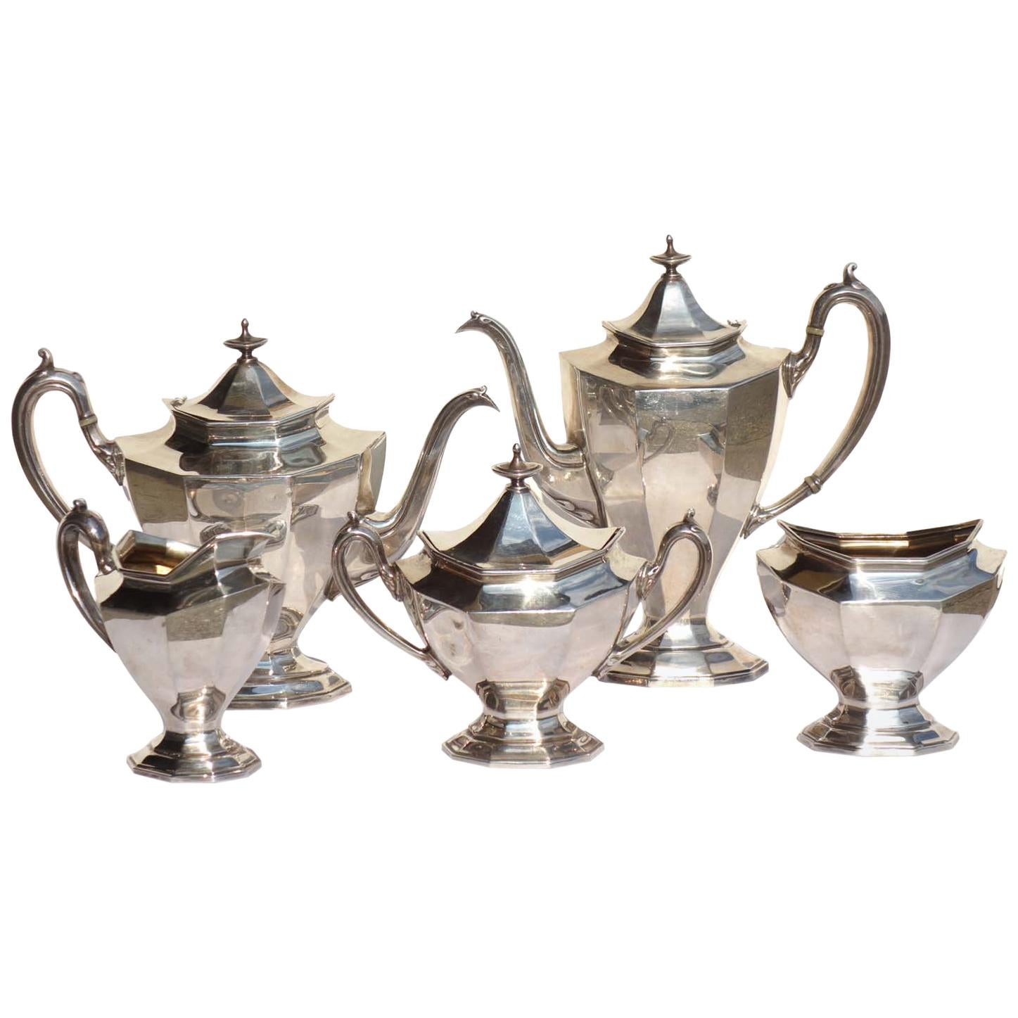 Reed & Barton Silver Plate Tea and Coffee Service For Sale