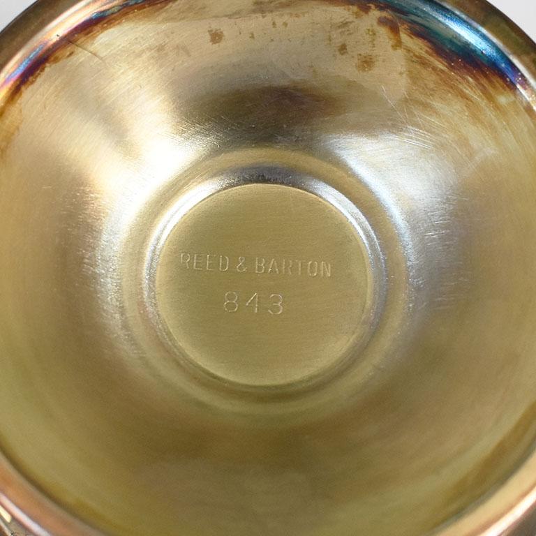 This footed silverplate cup by Reed & Barton will make a fabulous gift for newlyweds or new parents. 

Dimensions:
6.5