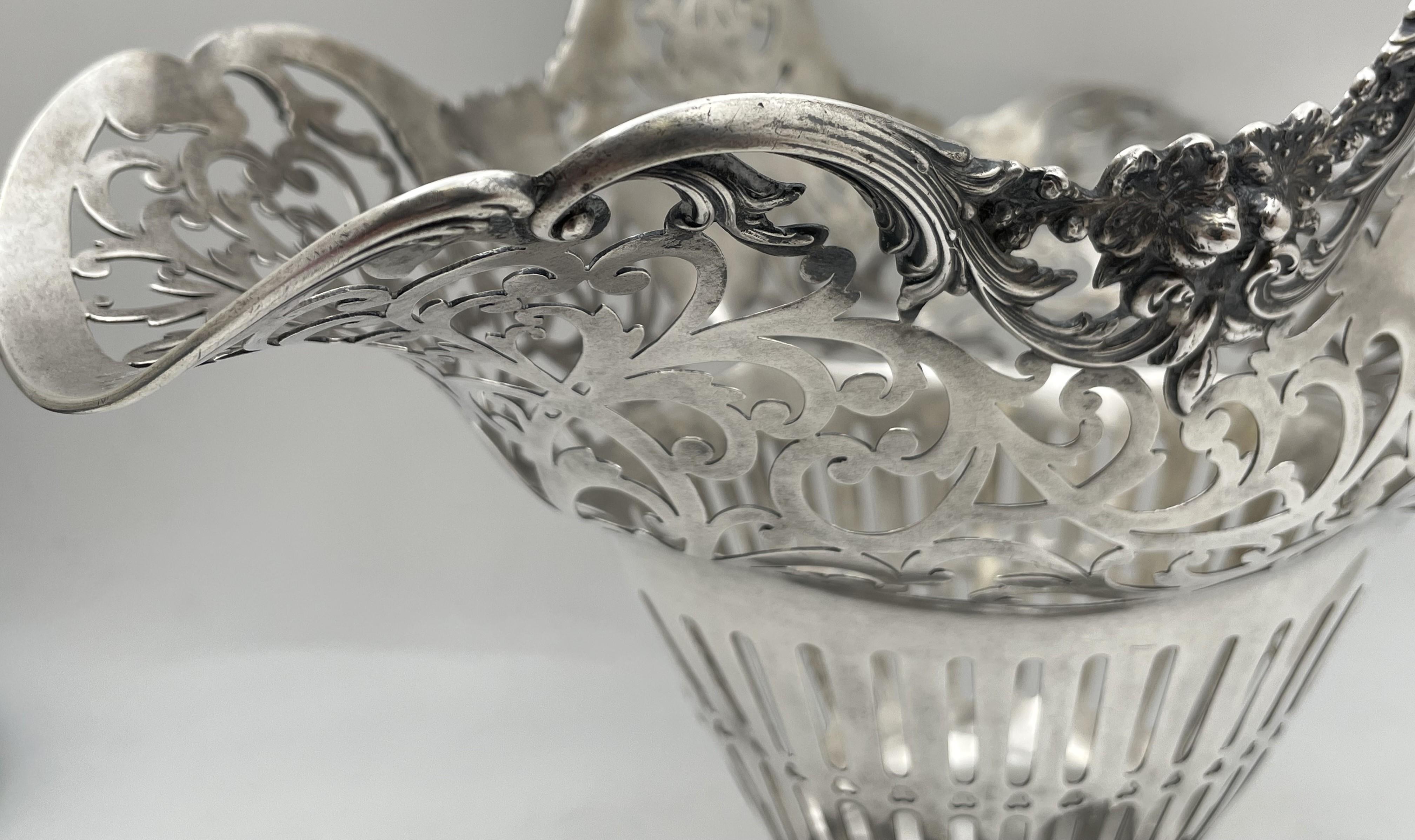 Reed & Barton Sterling Silver Basket Bowl Art Nouveau Style Early 20th Century For Sale 2