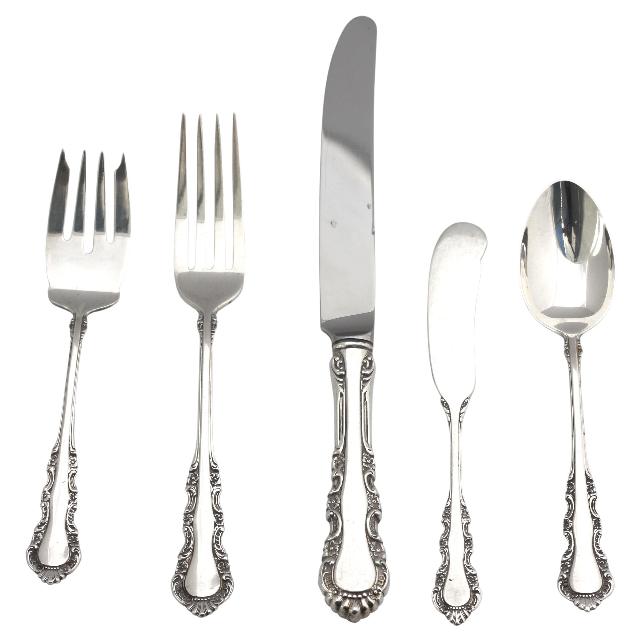  Reed & Barton Sterling Silver Fifty-Nine Pieces Flatware Service (Service de couverts de table) 