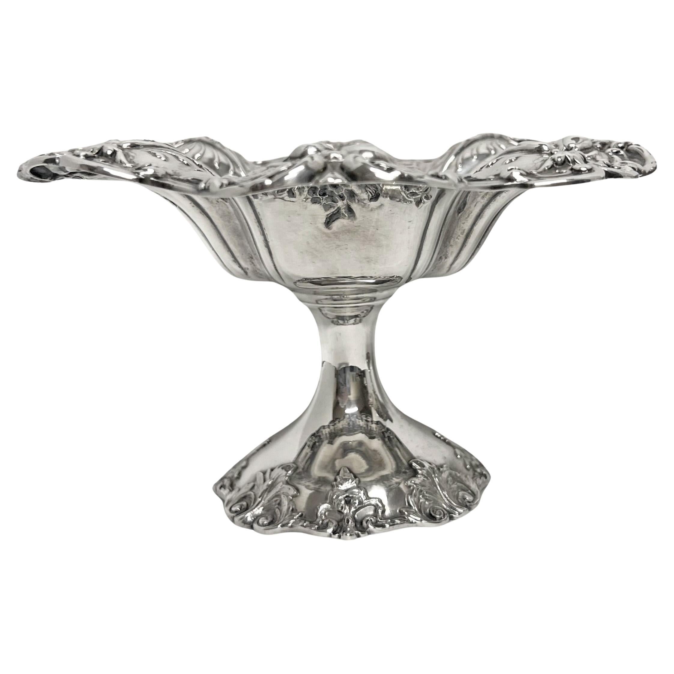Women's or Men's Reed & Barton Pair of Sterling Silver Francis I Compotes X598