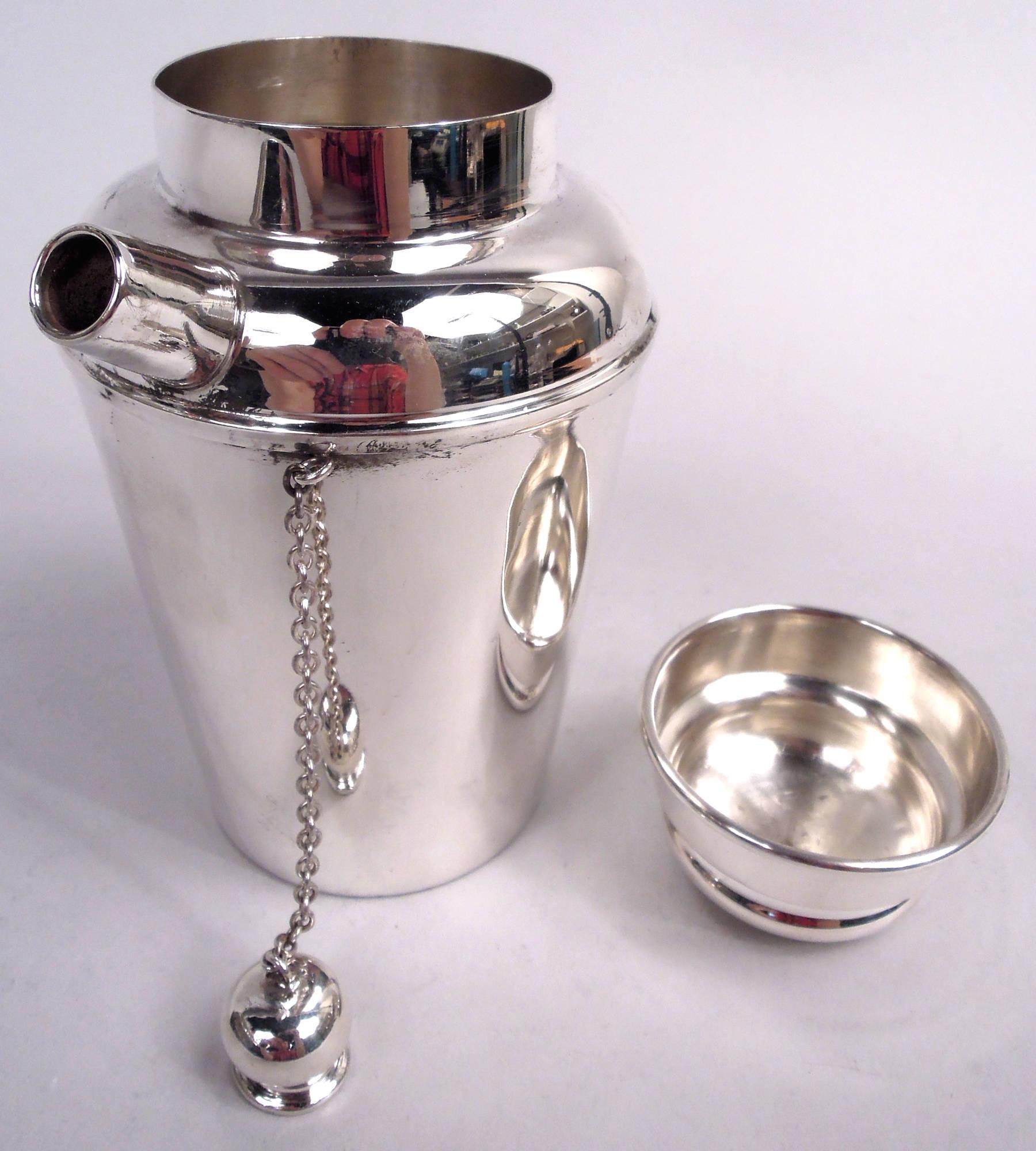 Mini Coctelera para Martini Solo en Casa de Plata de Ley Reed & Barton Estadounidense en venta