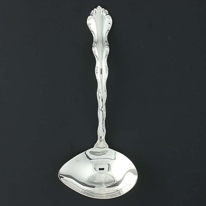 Reed & Barton Tara, 2er-Set Soßenkelle aus Sterlingsilber, 1955 im Zustand „Hervorragend“ in Greensboro, NC