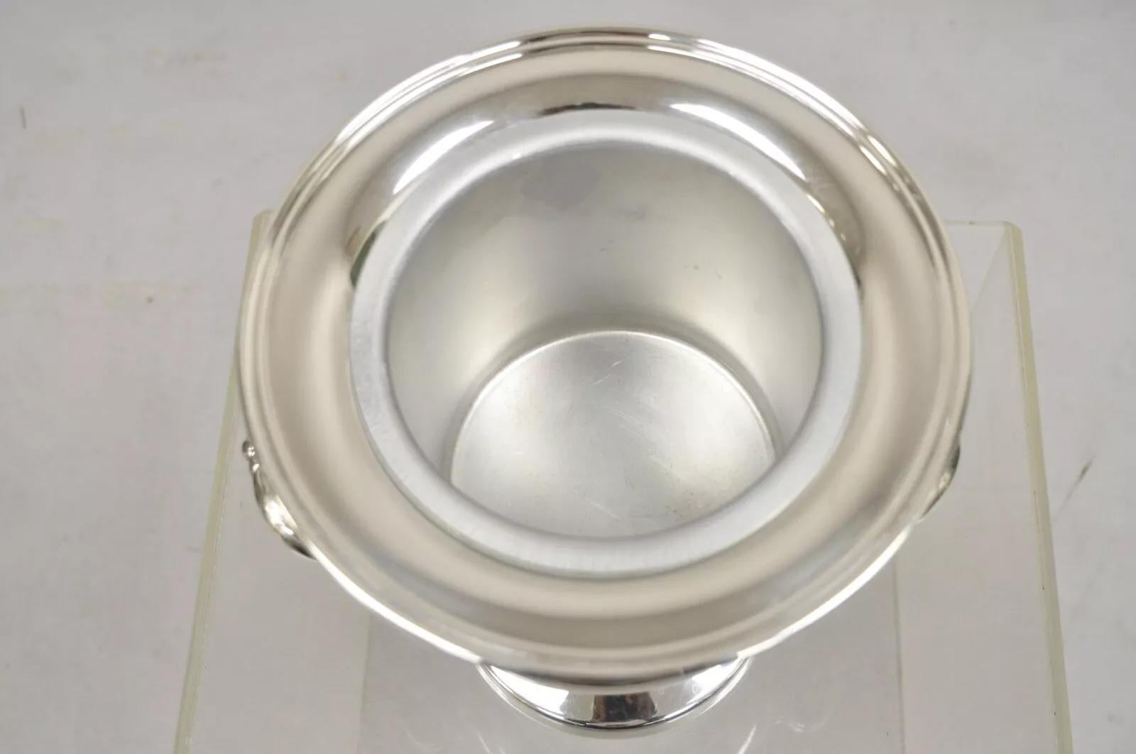 Reed & Barton Copa trofeo de doble asa bañada en plata Cubitera enfriadora de champán siglo XX en venta