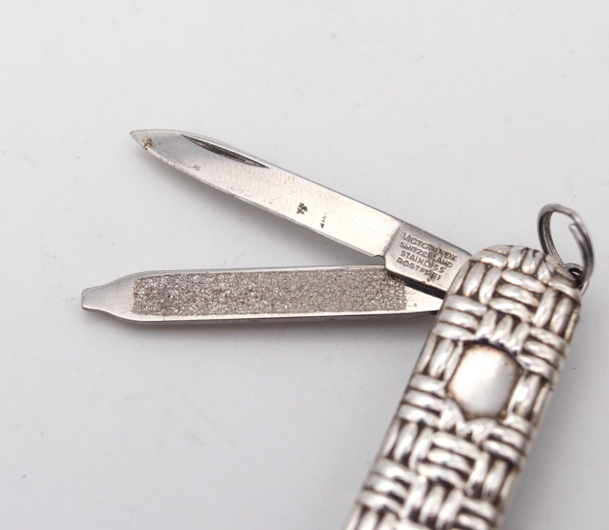 Women's or Men's Reed & Barton Vintage Multipurpose Pocket Knife in .925 Sterling Silver For Sale
