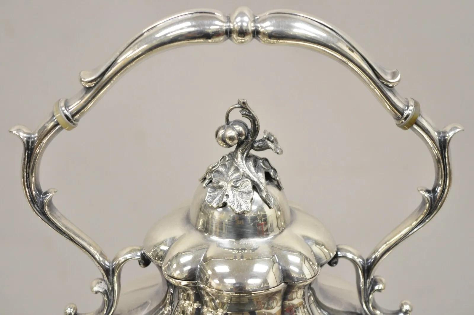 Reed & Barton Winthrop Silver Plate Art Nouveau Floral Repousse Tea Set 6 Pc Set For Sale 1
