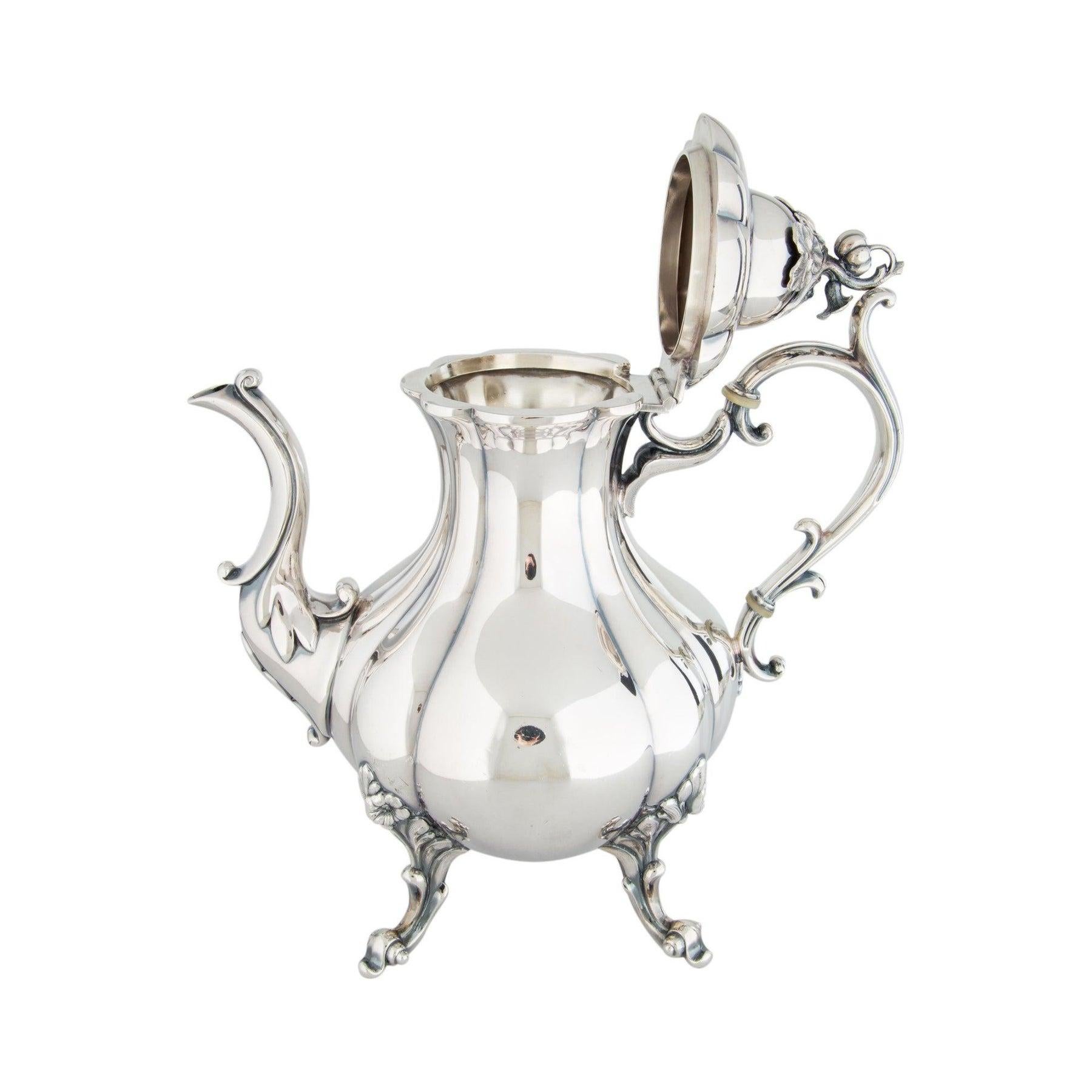 Reed & Barton Winthrop Vintage Silver Plate Tea Set - 5 Pieces For Sale 7