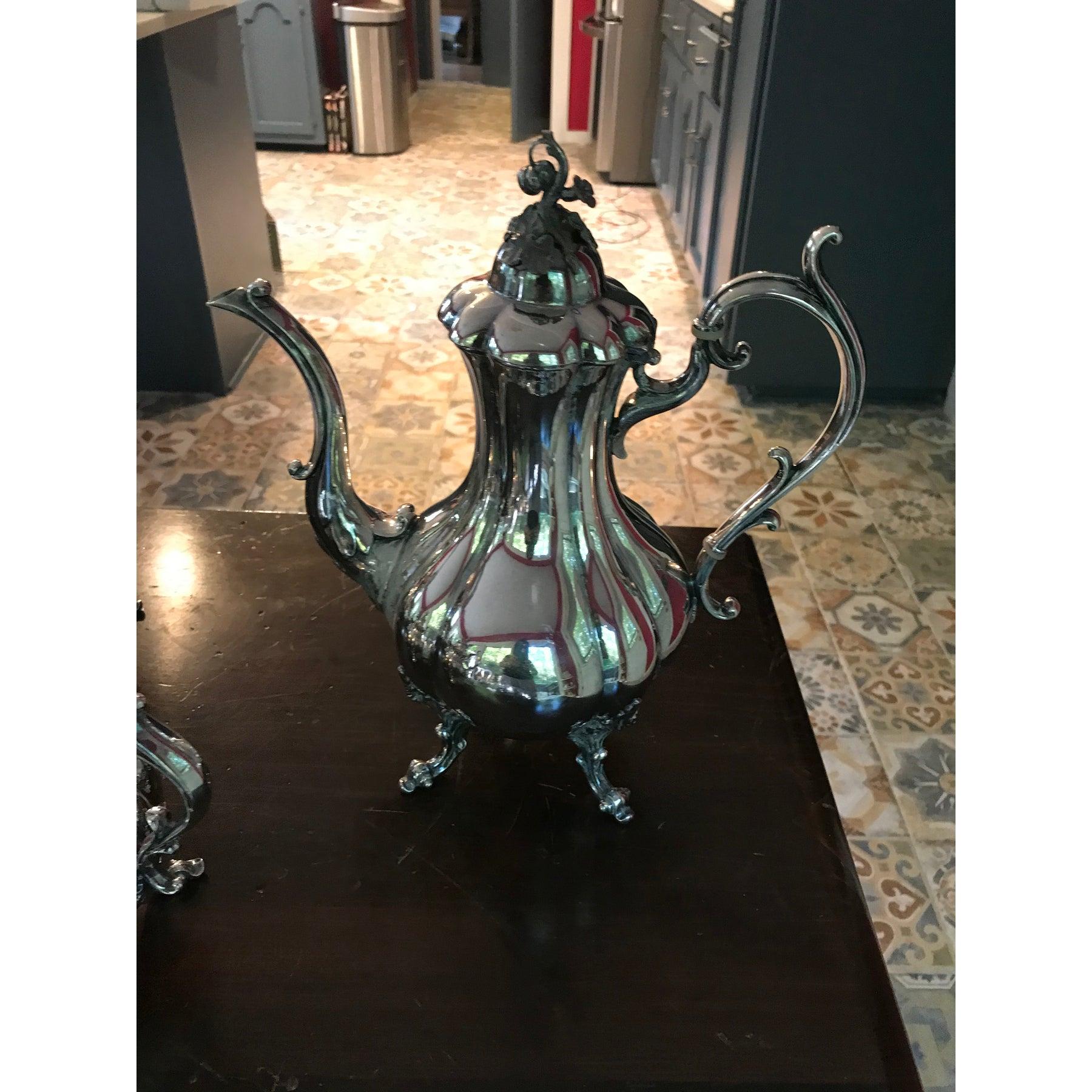 Reed & Barton Winthrop Vintage Silver Plate Tea Set - 5 Pieces For Sale 1