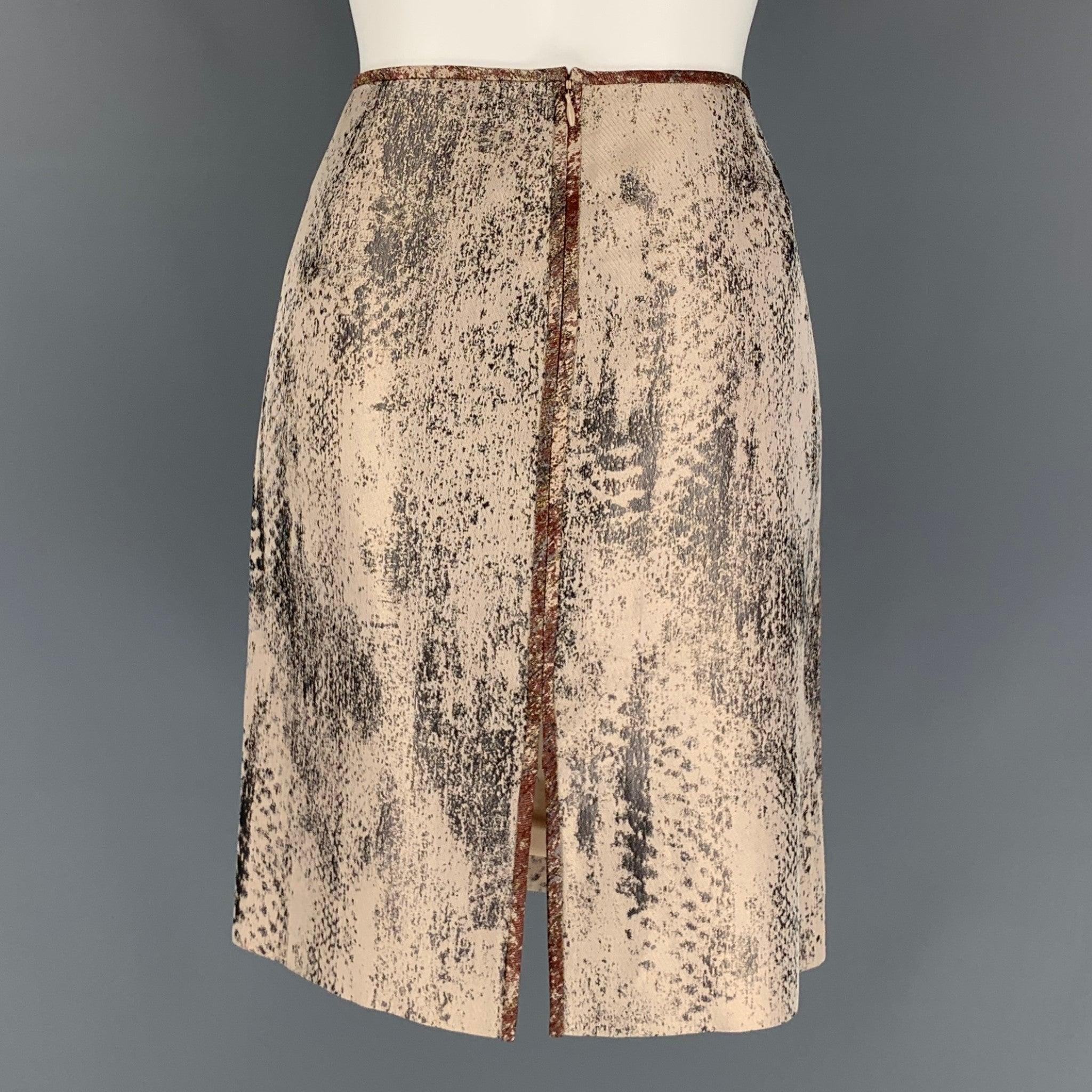 REED KRAKOFF Size 6 Pink & Silver Marbled Silk / Viscose Pencil Skirt In Good Condition For Sale In San Francisco, CA