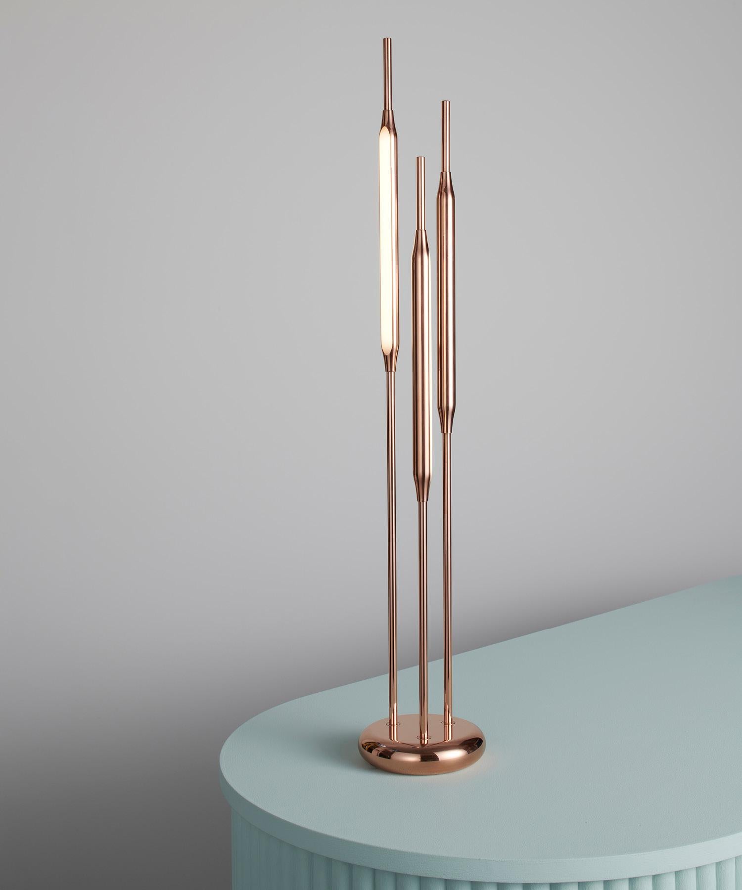 British Reed Table Light / Large in Polished Copper Finish For Sale