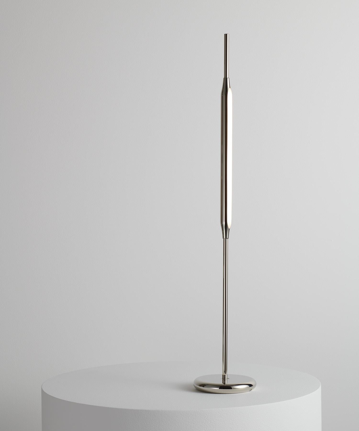 Reed Table Light / Small in Matt-Black Powdercoat Finish In New Condition For Sale In London, GB