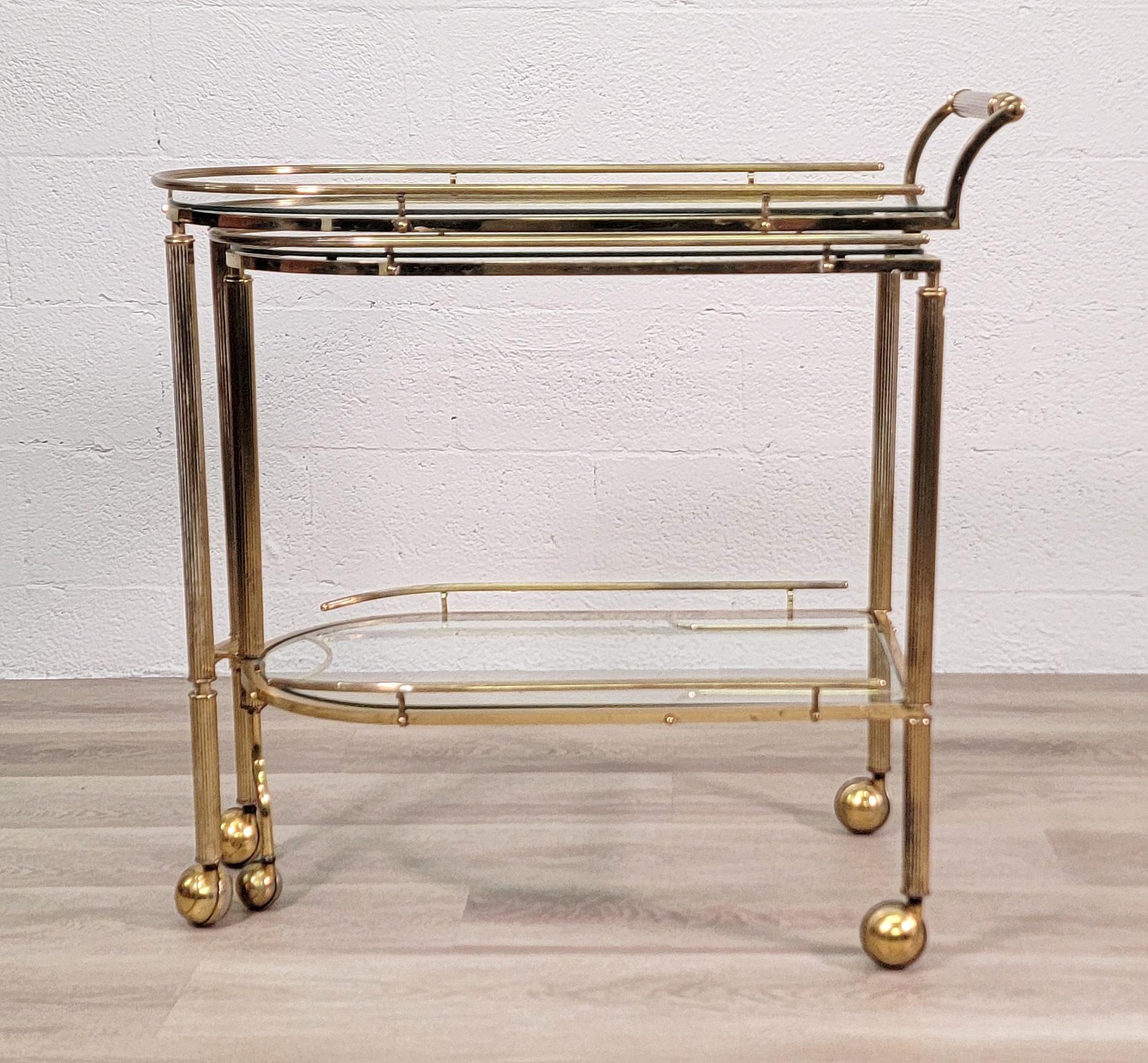 Reeded Brass and Glass Bar Cart - Rolling and Expandable  For Sale 6