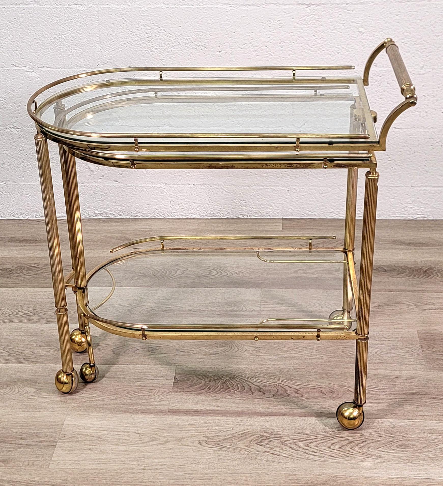 Reeded Brass and Glass Bar Cart - Rolling and Expandable  For Sale 4