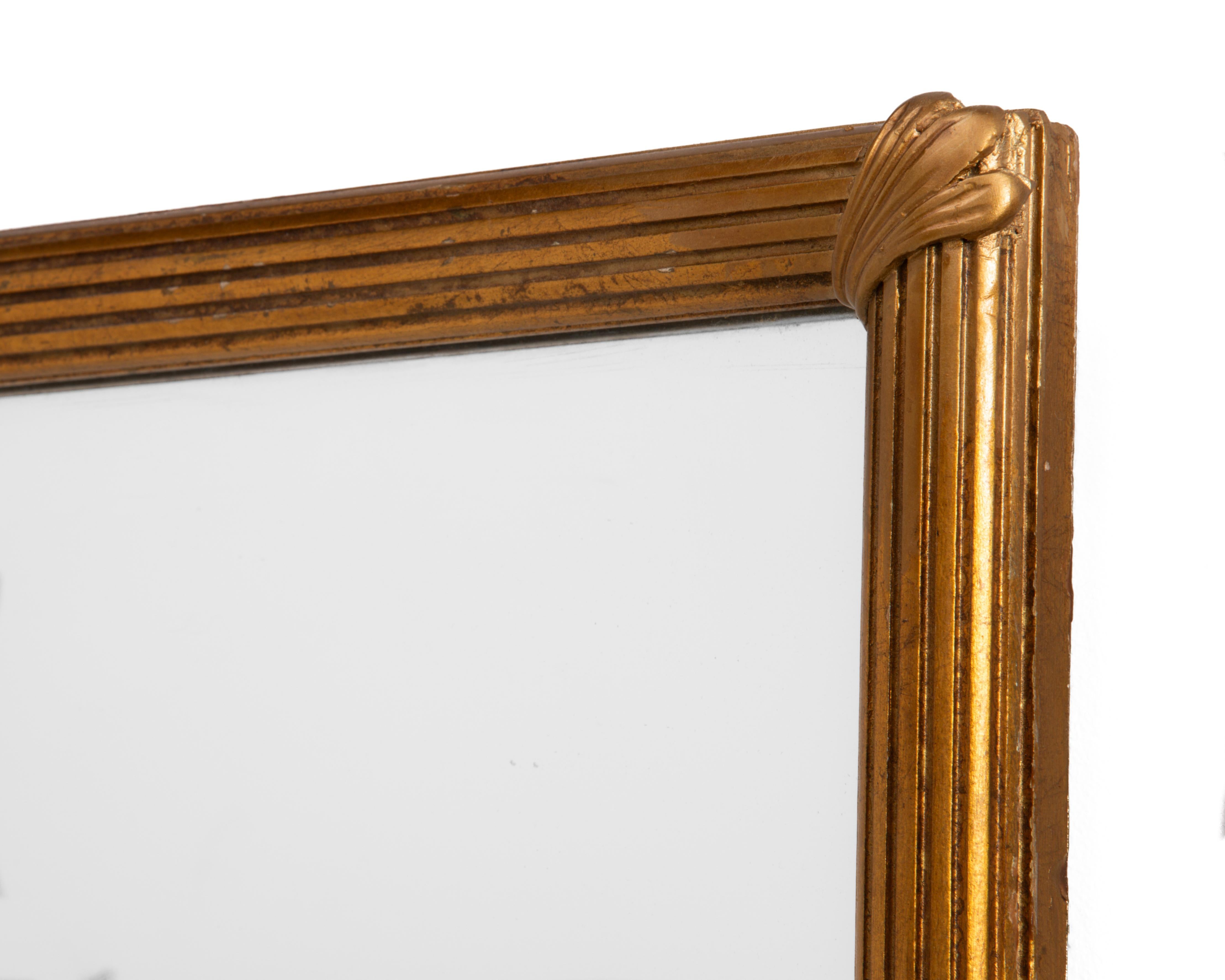 Reeded Gilt Acanthus Leaf Neoclassical Italian Carved Plaster Wood Mirror 1950s For Sale 3