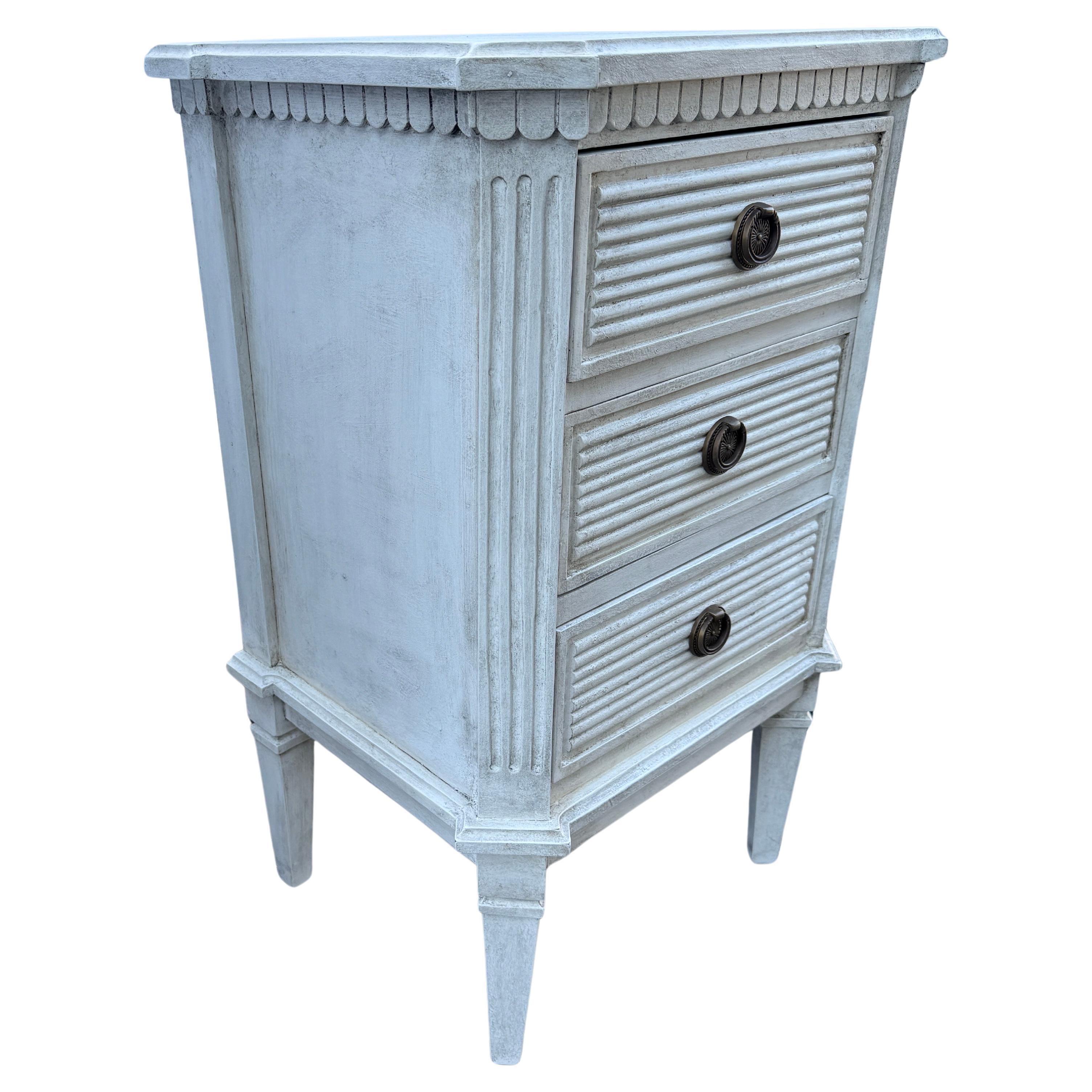 Swedish Reeded Gustavian Style Commode Nightstand Chest of Drawers  For Sale