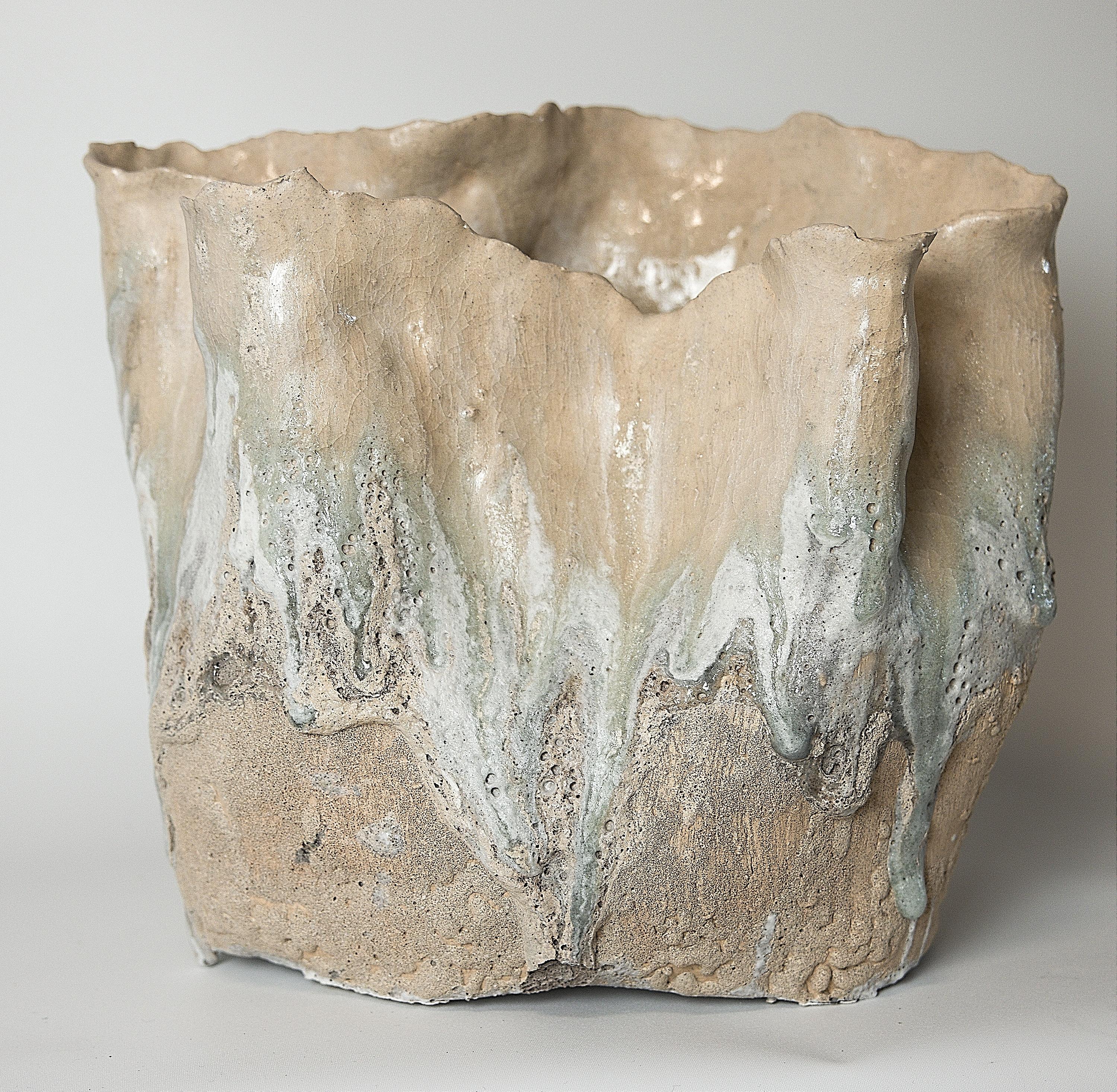 Reef Series Tall Vase- Free Form In New Condition For Sale In Van Nuys, CA