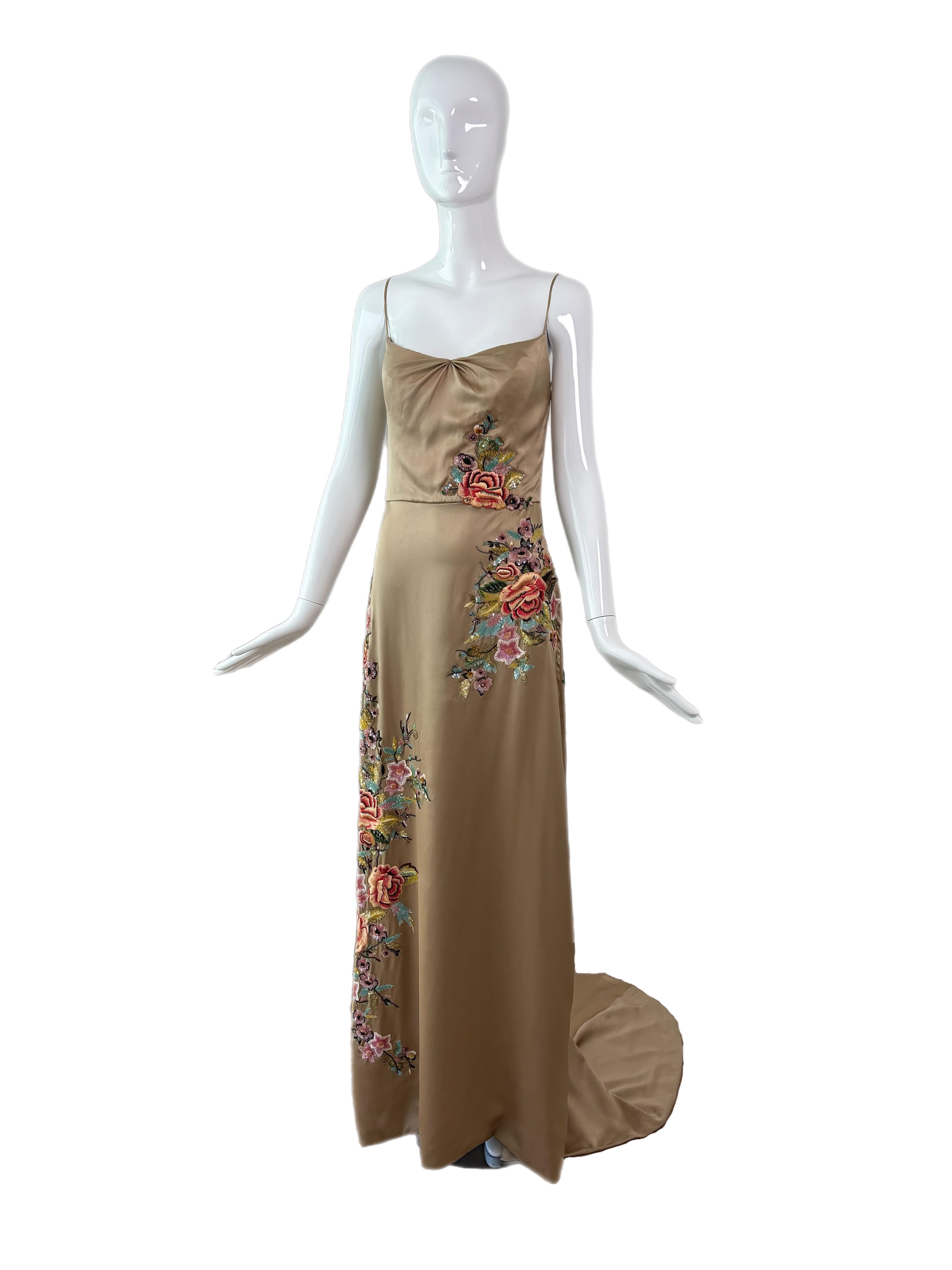 Reem Acra
FW03
Vintage
Runway
Ad Campaign
Gold silk with embellishments and embroidery
Backless open back
Size USA 10, fits like a USA 6
Great vintage condition, flaws as pictured, some dirty marks on train and the bottom of zipper just needs to be