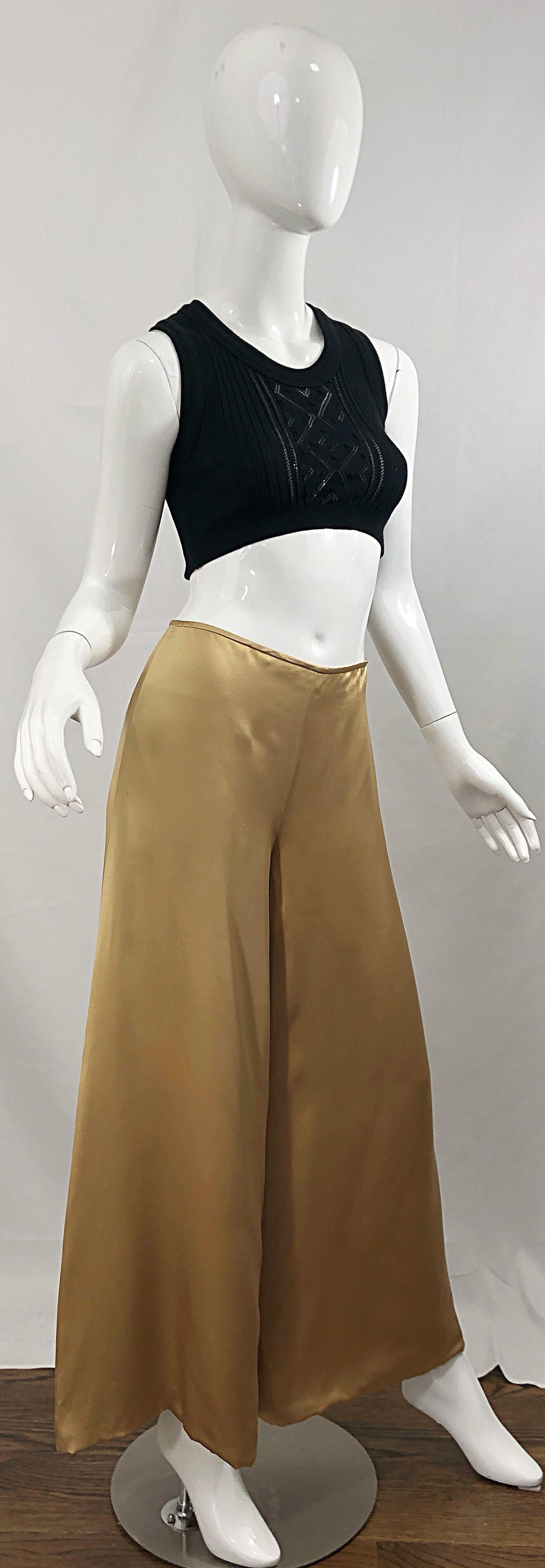 Reem Acra 2000s Liquid Gold Silk Size 6 / 8 Wide Leg Metallic Trousers Pants For Sale 2