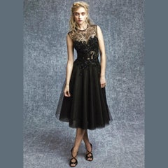 Reem Acra, collection pré-automne 2015 : robe de cocktail en tulle, dentelle noire et paillettes, taille US 6