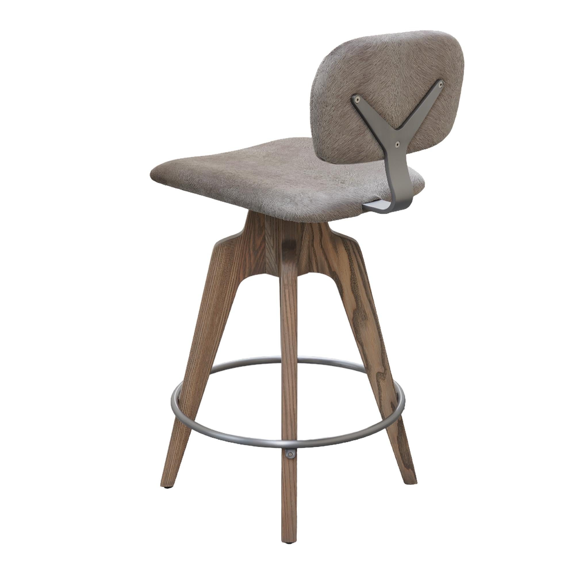 Reeves Swivel Bar Stool W/ Ash legs stained Walnut, Leather & Brass Finish.  For Sale 13
