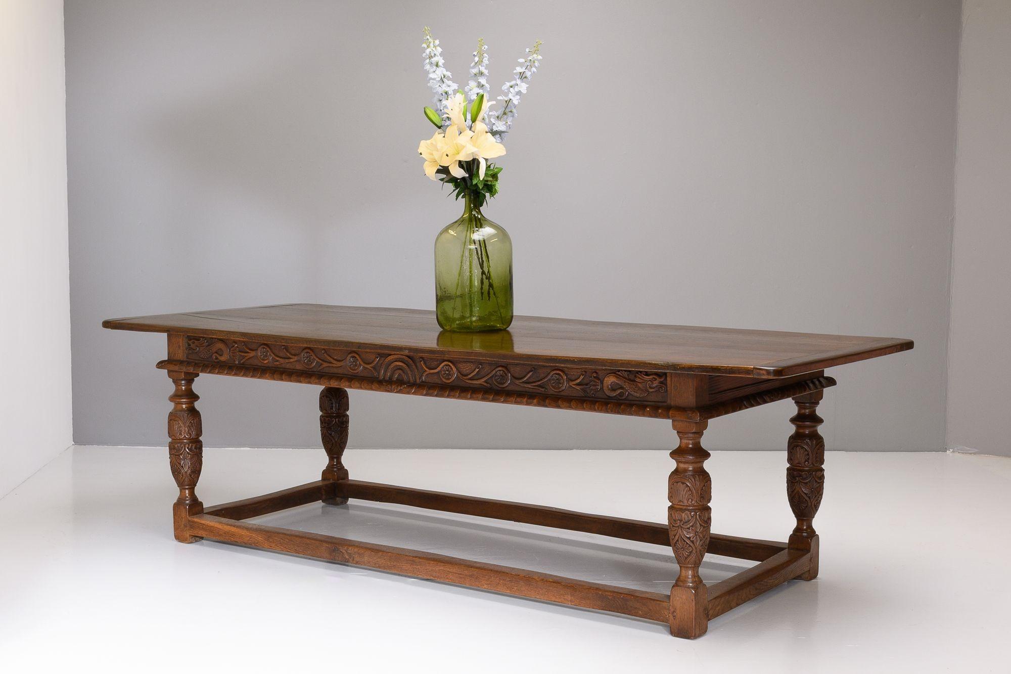 Refectory Table In Excellent Condition For Sale In London, England