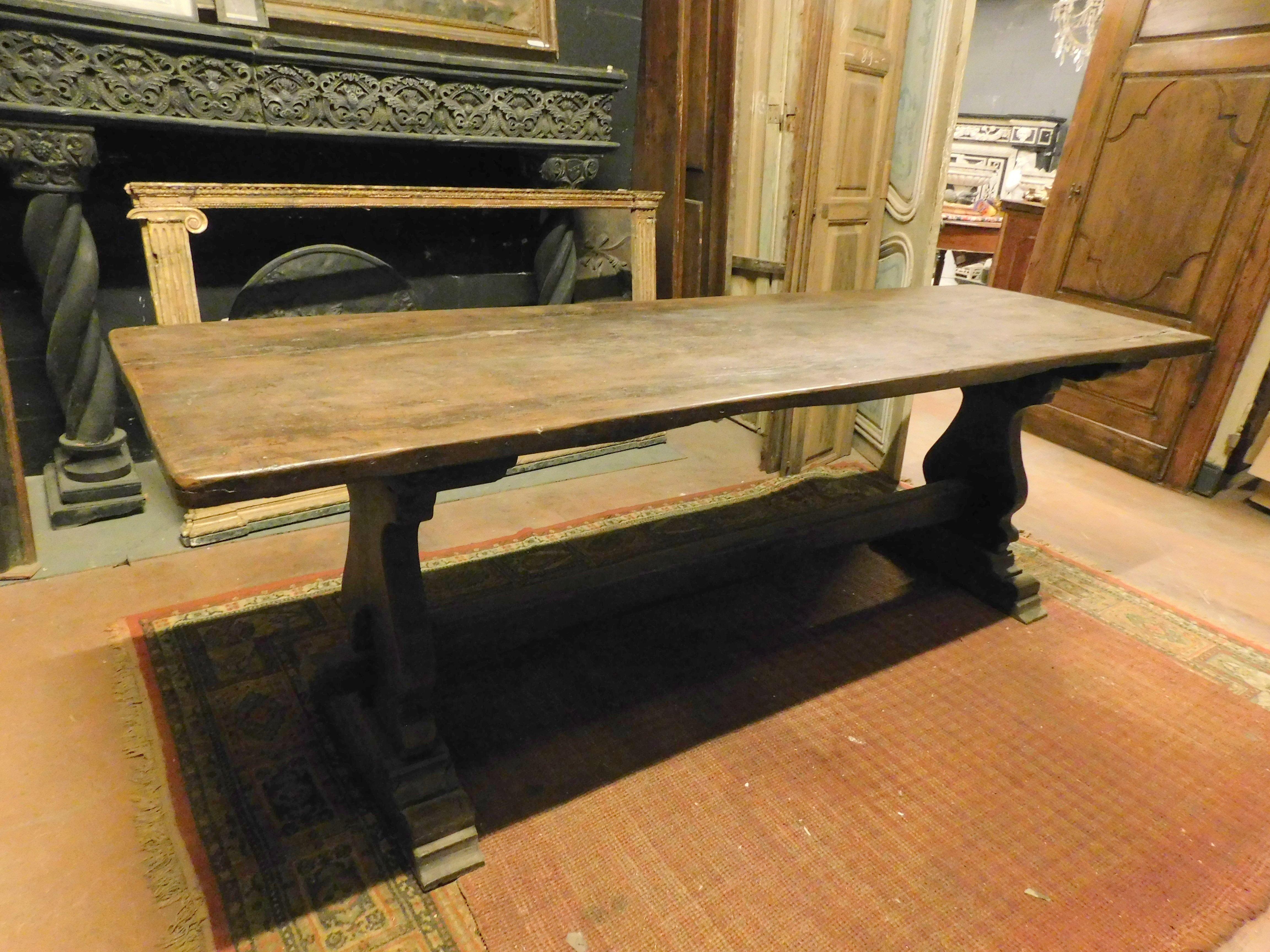 19th Century Refectory table in solid oak wood, Italy For Sale