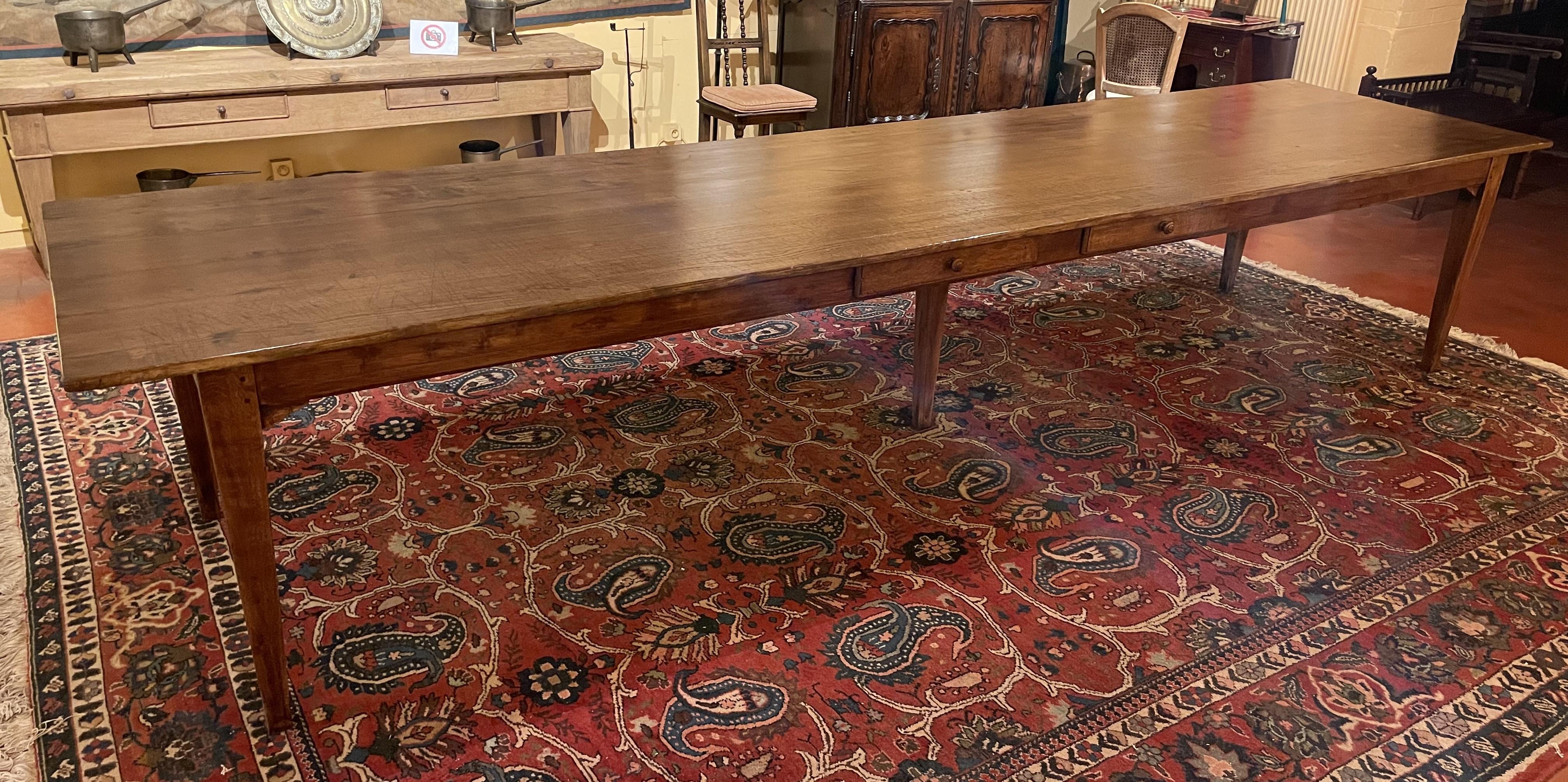 4m long dining table