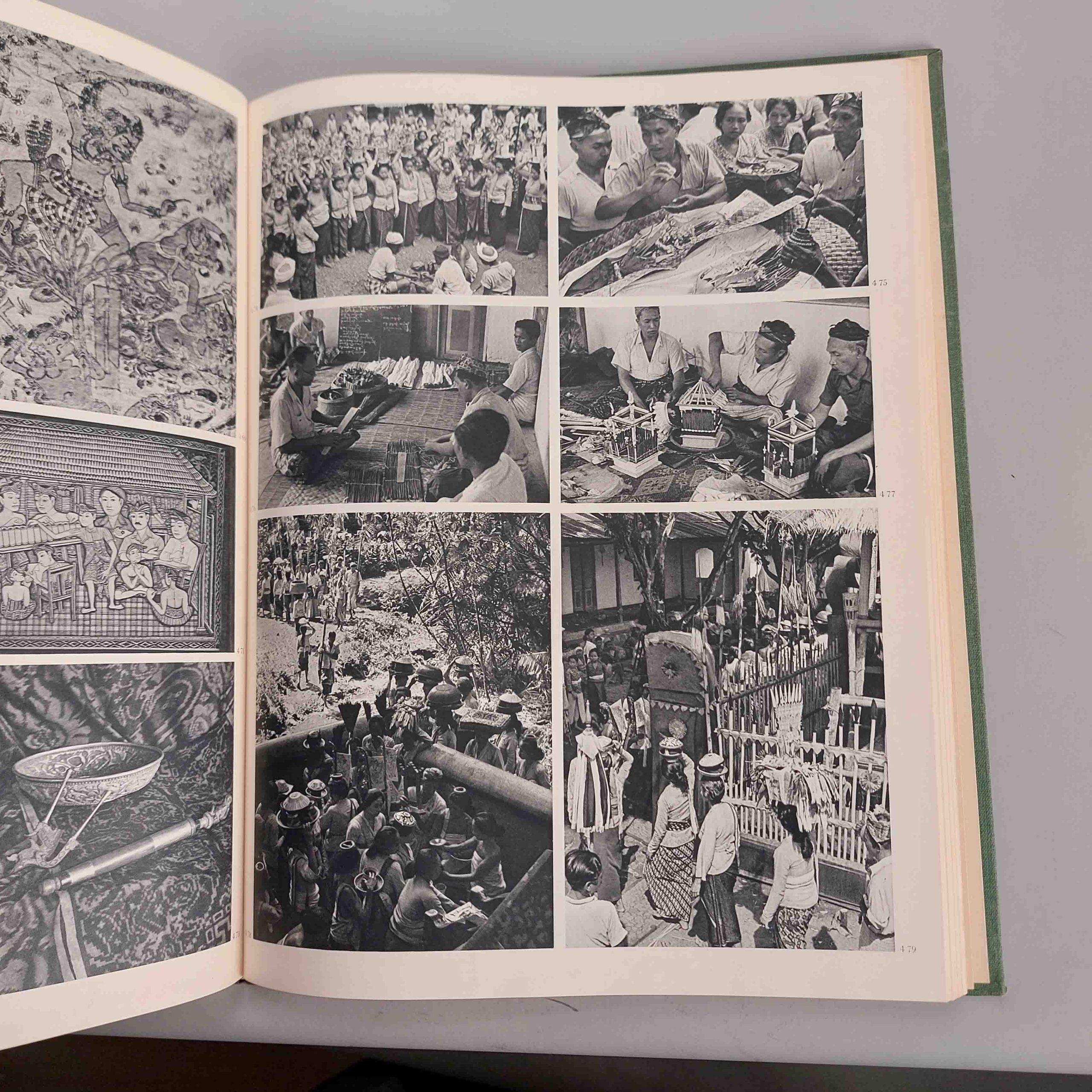 Titre : Bali. Atlas Kebudajaan. Cultes et coutumes.

Éditeur : Jakarta Gouvernement de la République d'Indonésie
Date de publication : 1953