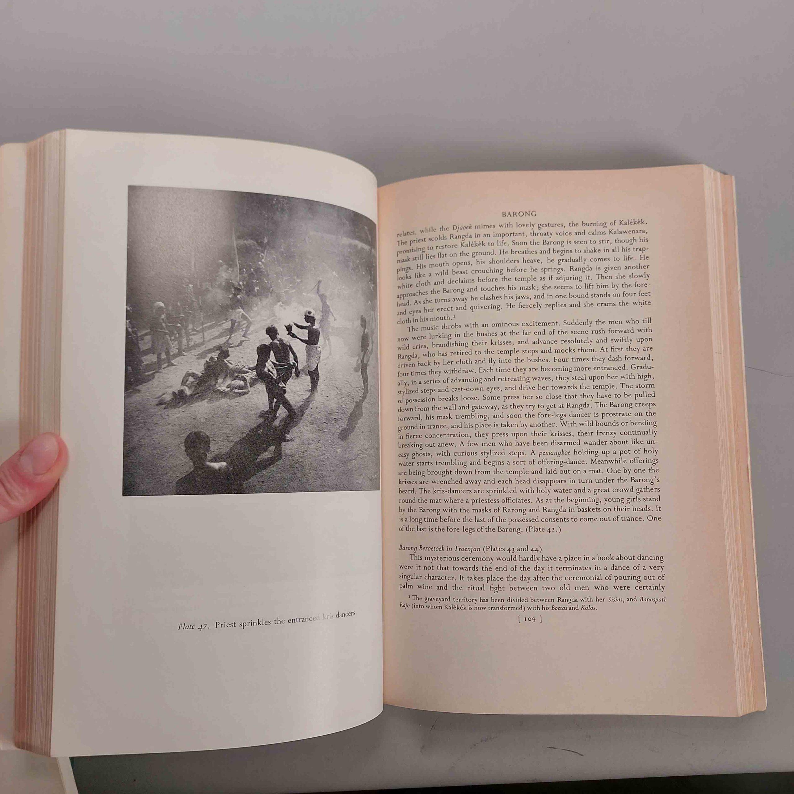 Referenzbuch Balinesische Kunst – Walter Spies – Tanz und Drama auf Bali, 1982 (20. Jahrhundert) im Angebot