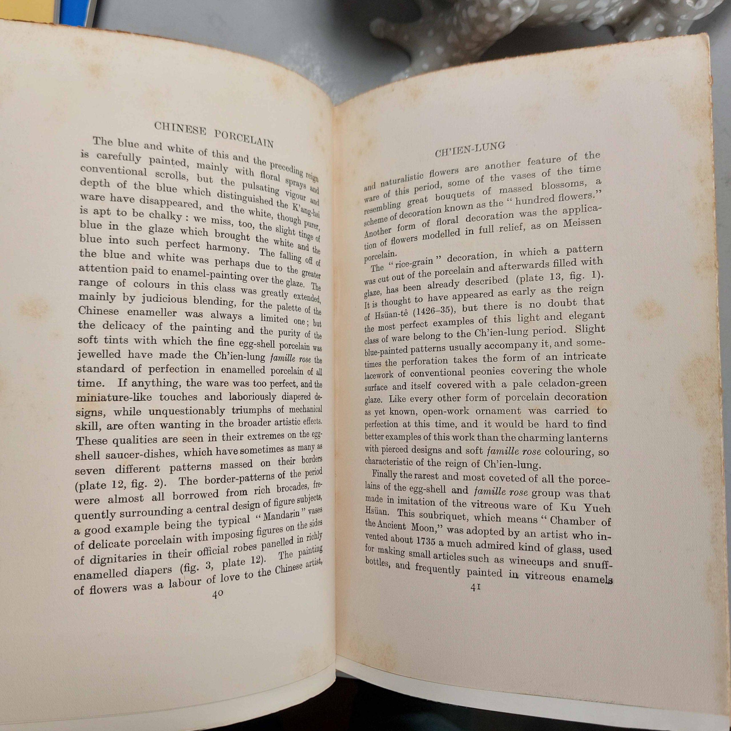 Libro di riferimento Porcellana cinese e giapponese di tutti i paesi - Hobson, R.L. In condizioni buone in vendita a Amsterdam, Noord Holland