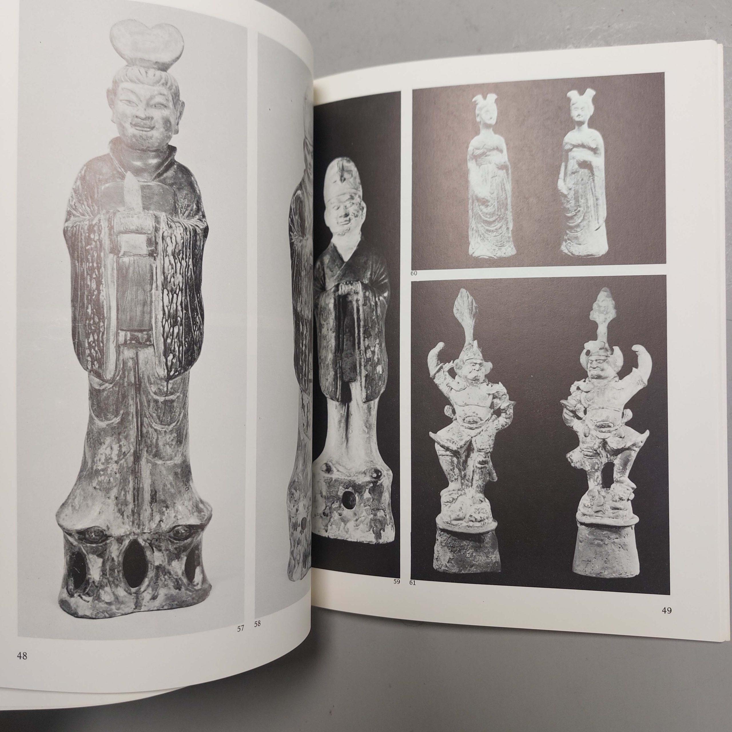Referenzbuch Chinesisches Porzellan: China: Bronzen und Keramik, 1975 im Zustand „Gut“ im Angebot in Amsterdam, Noord Holland
