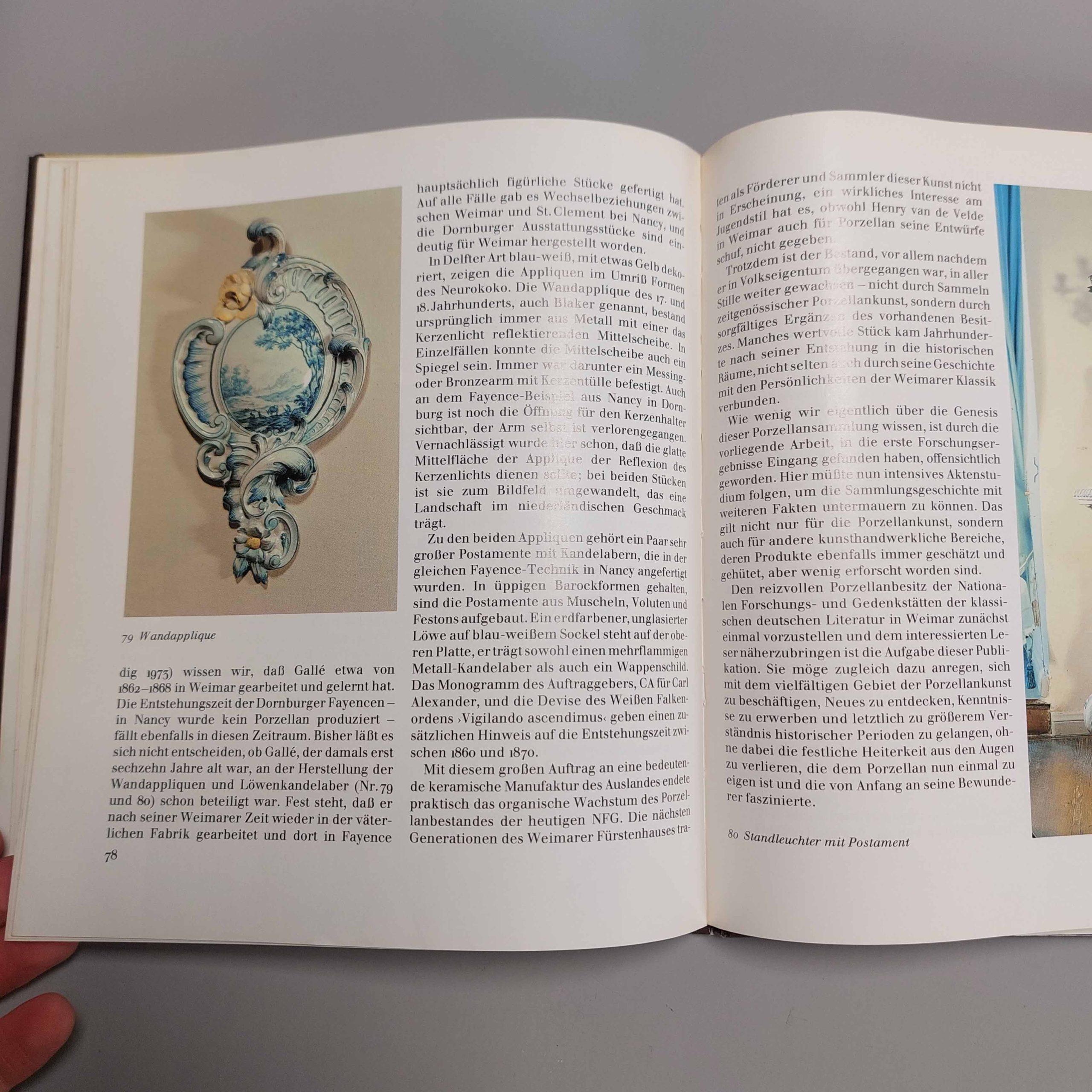 Livre de référence European Porcelain and Antique - Altes Porzellan, 1988 Bon état - En vente à Amsterdam, Noord Holland