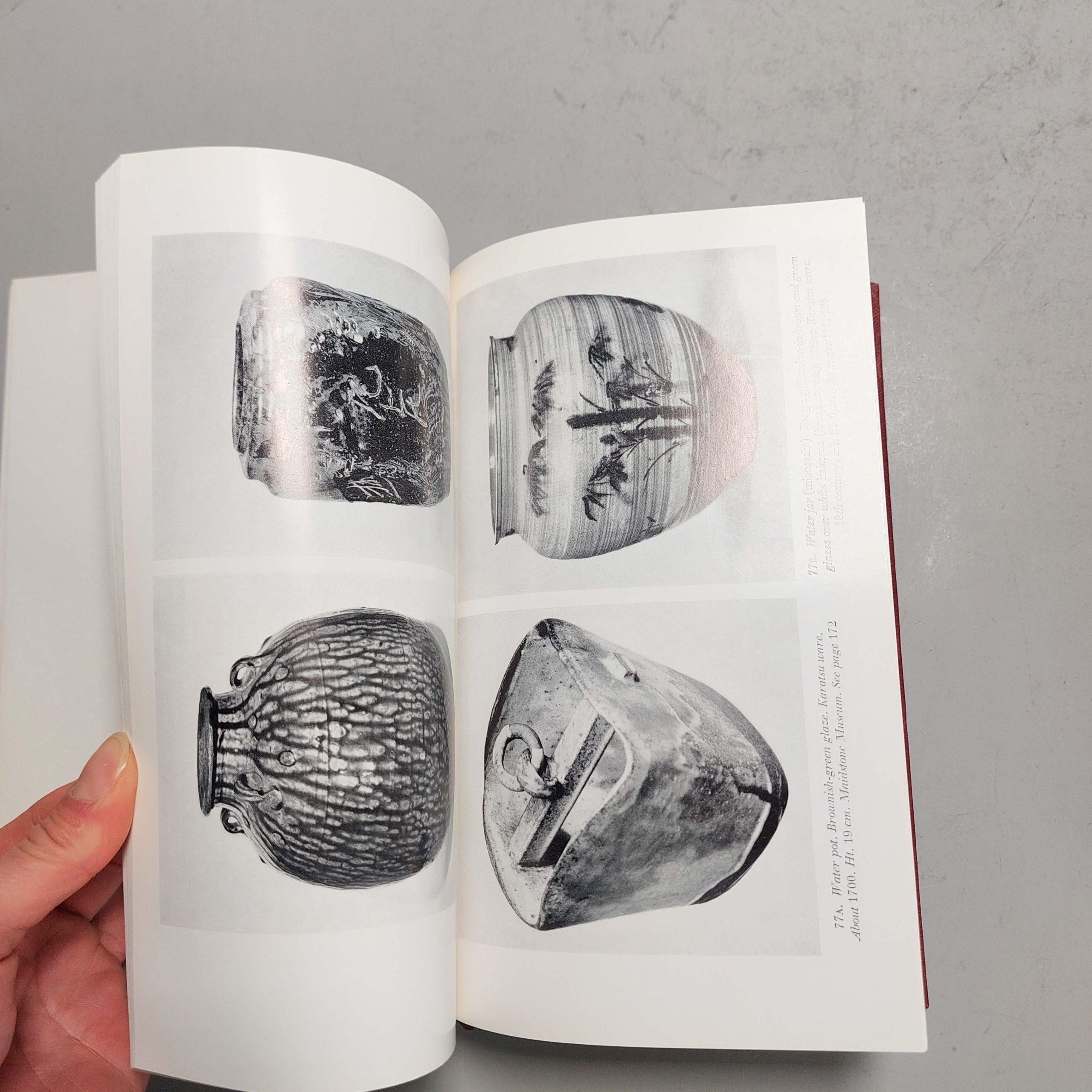 Livre de référence Soame Jenyns en porcelaine japonaise, Arita Imari Kutani Bon état - En vente à Amsterdam, Noord Holland