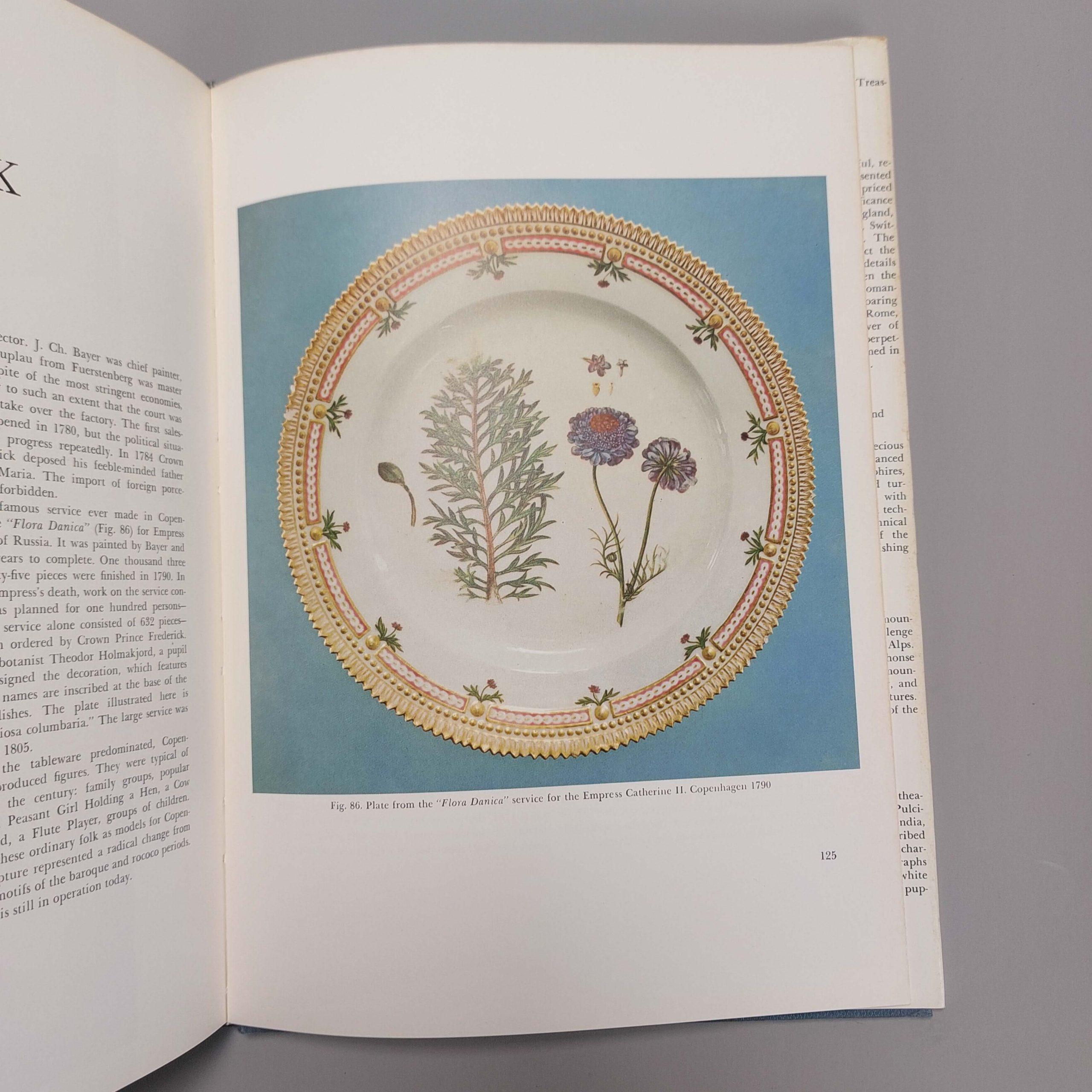 Ouvrage de référence sur la porcelaine chinoise, japonaise et européenne et sur les antiquités - Le trésor des couleurs de la porcelaine du XVIIIe siècle - Siegfried Ducret

Le trésor des couleurs de la porcelaine du XVIIIe siècleN Siegfried