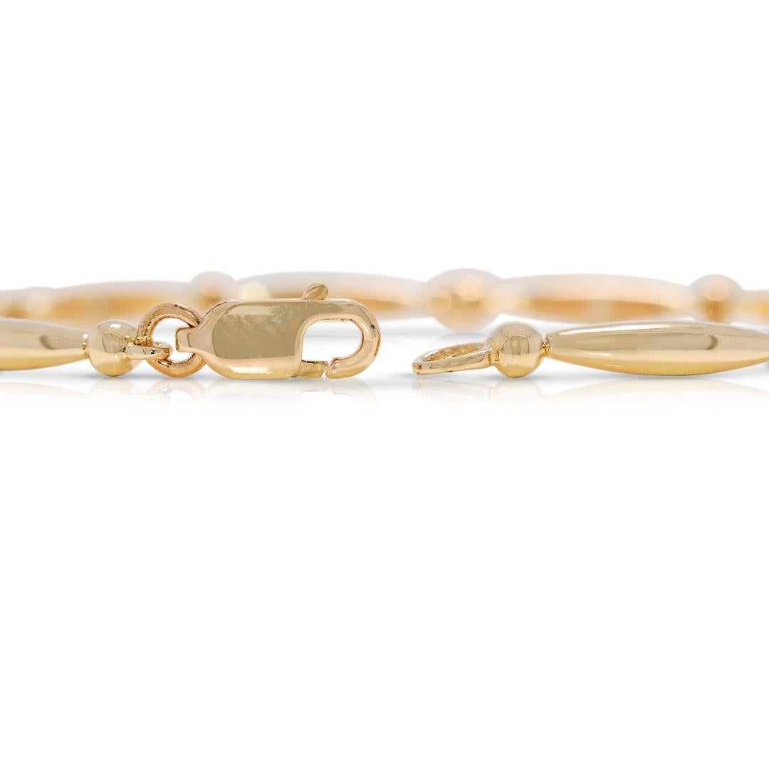 Refined 0.037ct 18K Yellow Gold Natural Diamond Bracelet en venta 2