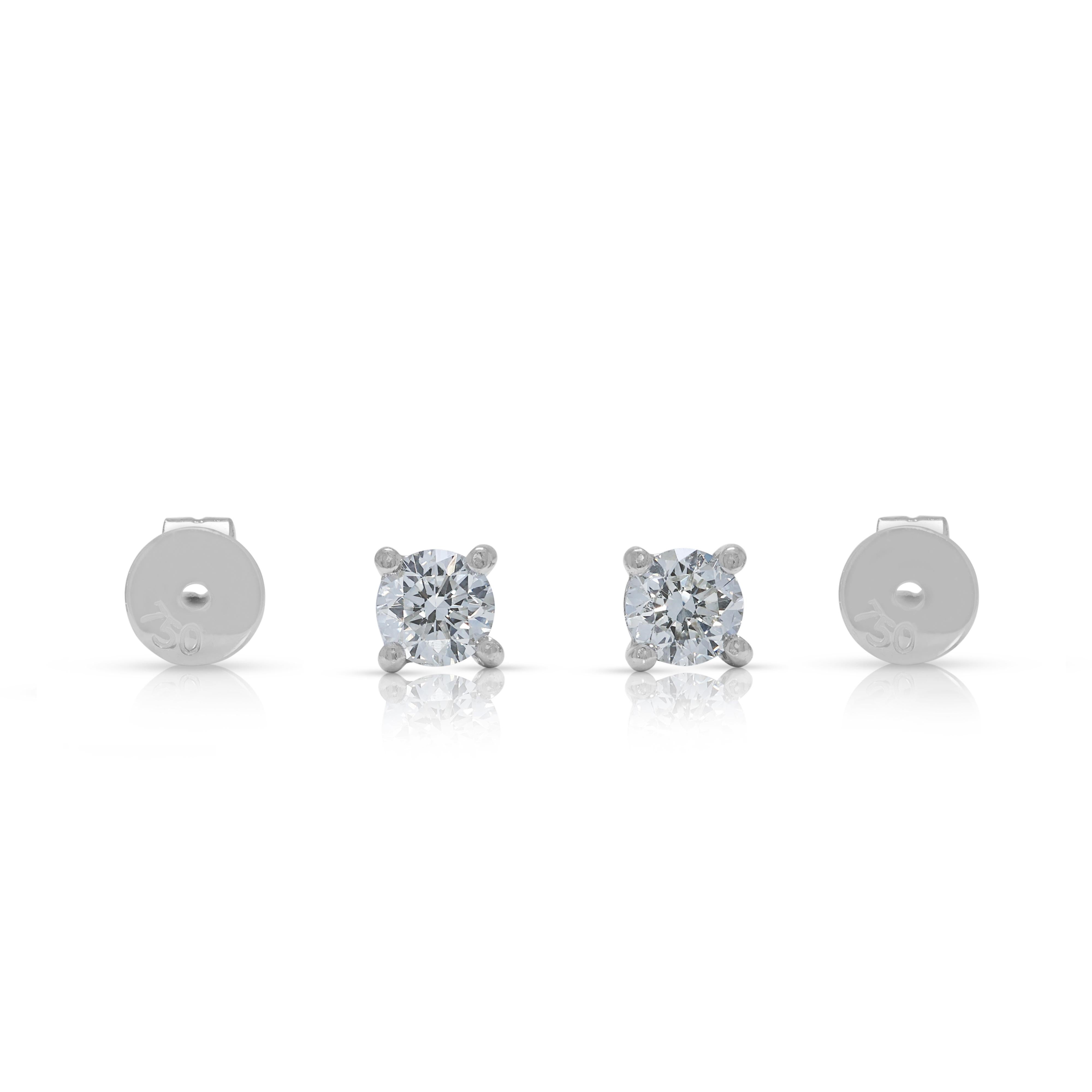 Boucles d'oreilles raffinées en or blanc 18 carats avec 0,40 ct de diamant en vente 2