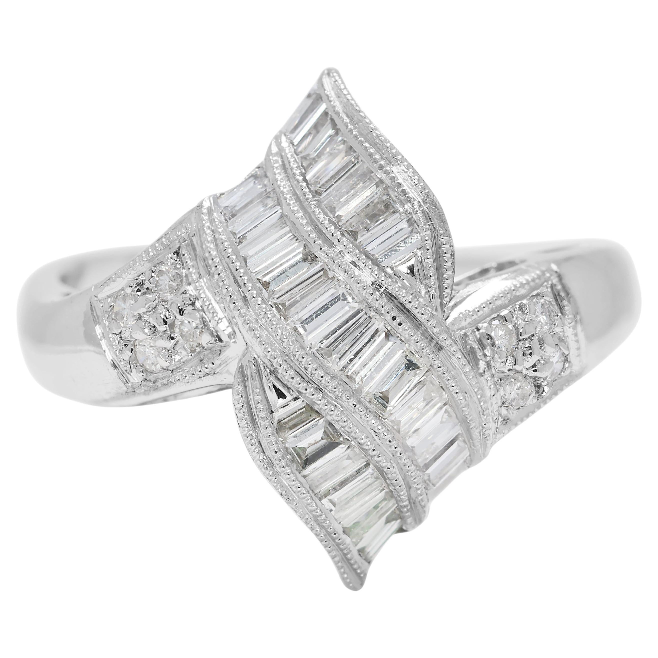 Raffinato anello con diamante naturale da 0,40 carati in oro bianco 18 carati