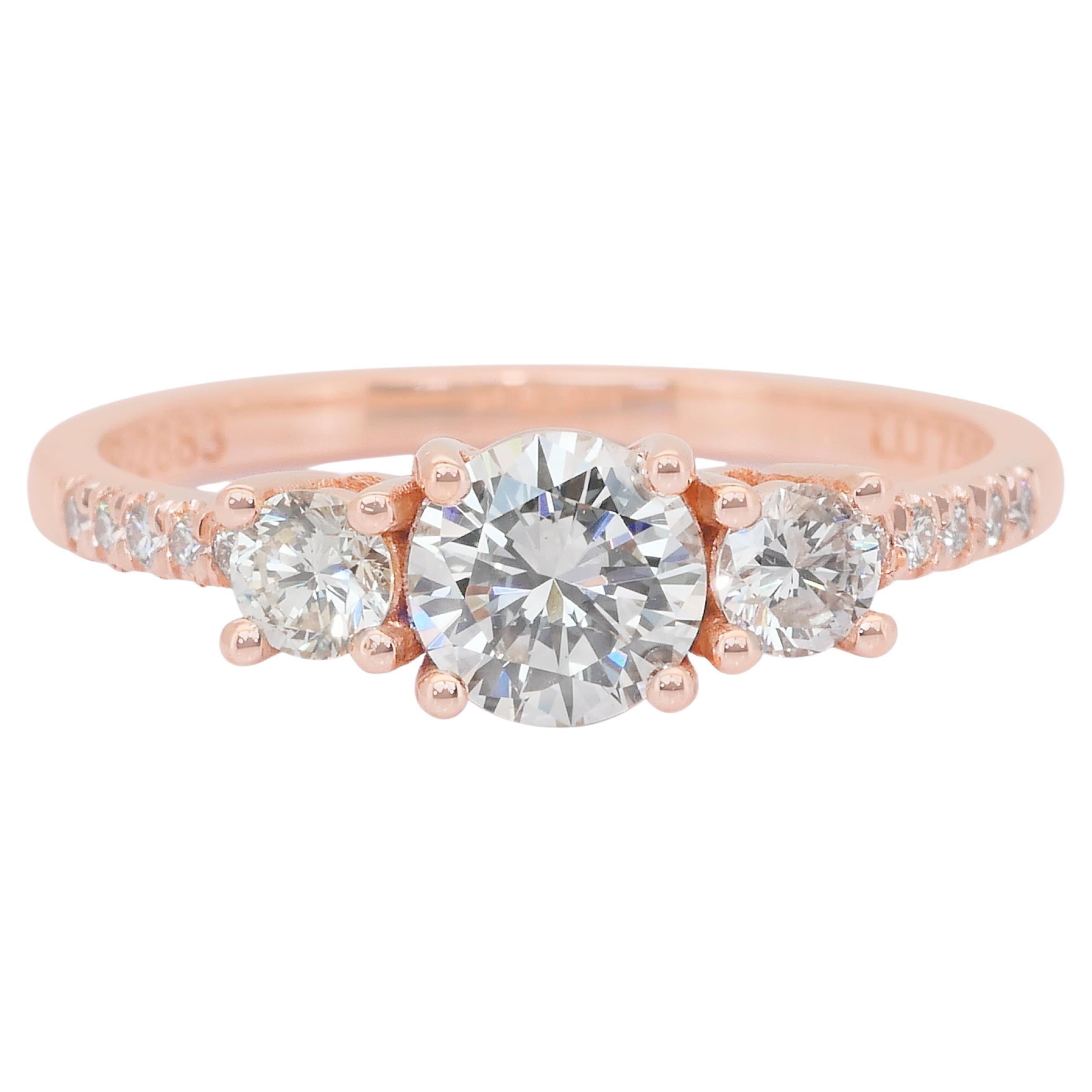 Bague 3 pierres en or rose 18 carats avec 0,92 ct de diamants - certifié IGI en vente