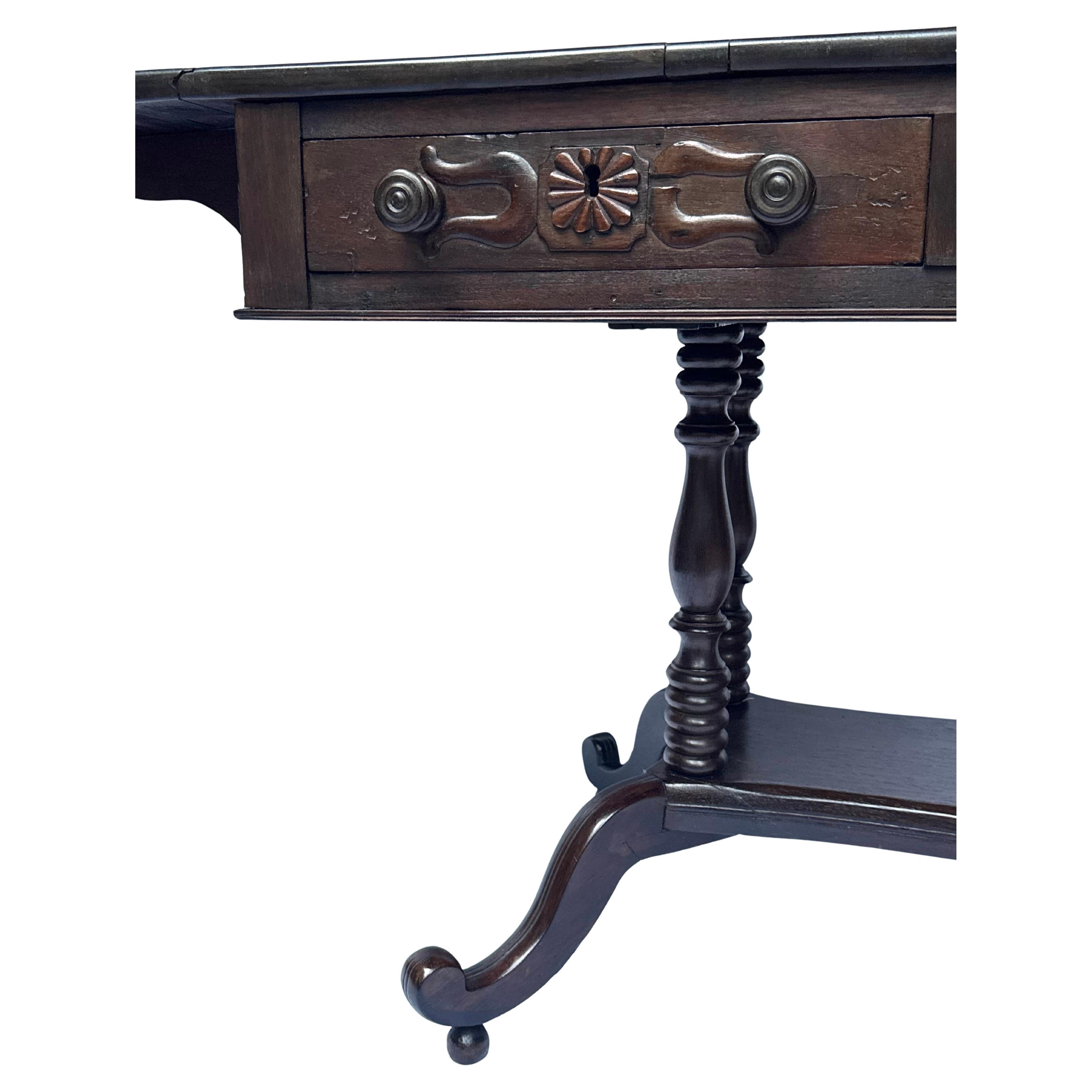 Début du XIXe siècle Table brésilienne raffinée du XIXe siècle dans le style de DOM João VI en vente