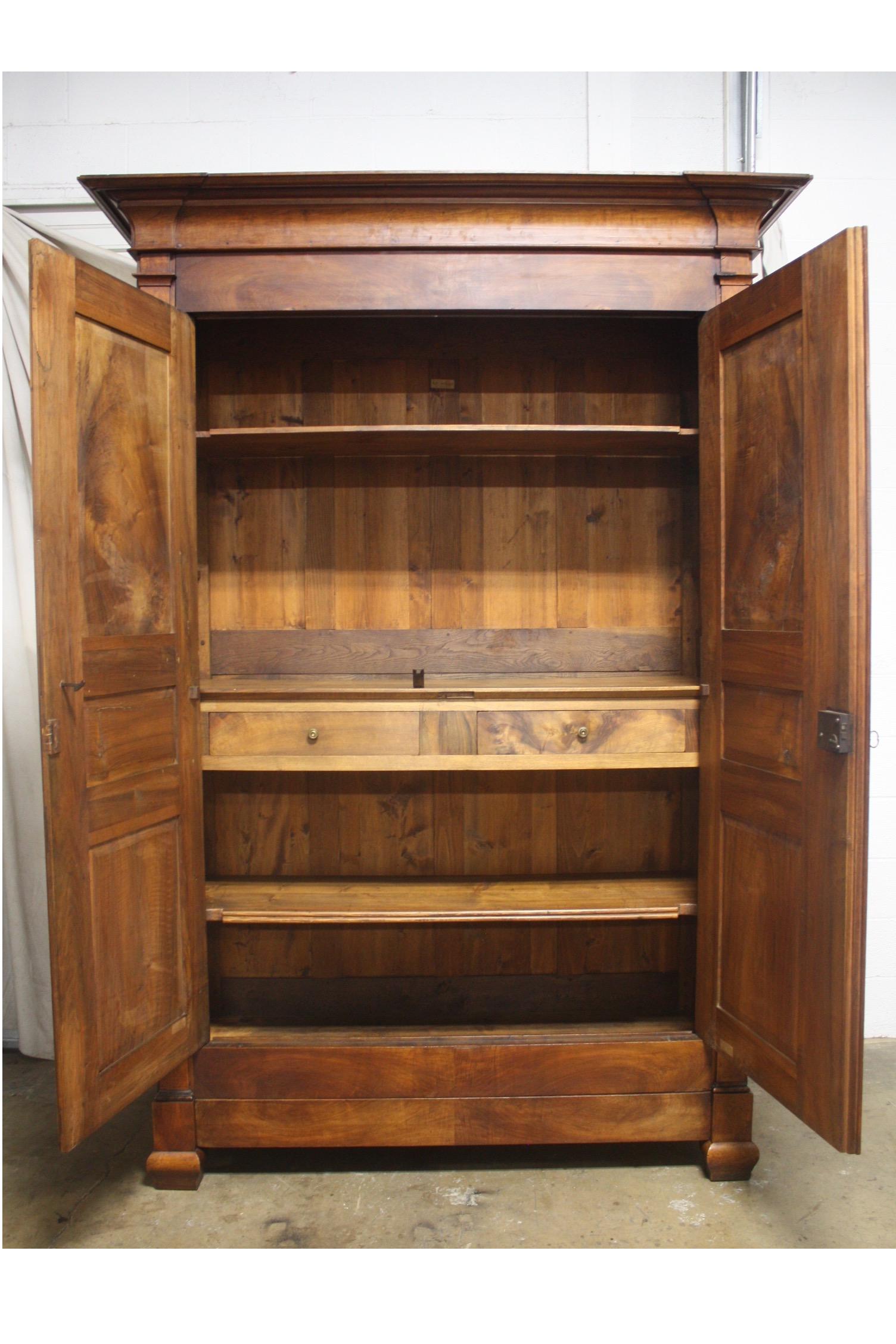 Refined 19th Century French Armoire 7