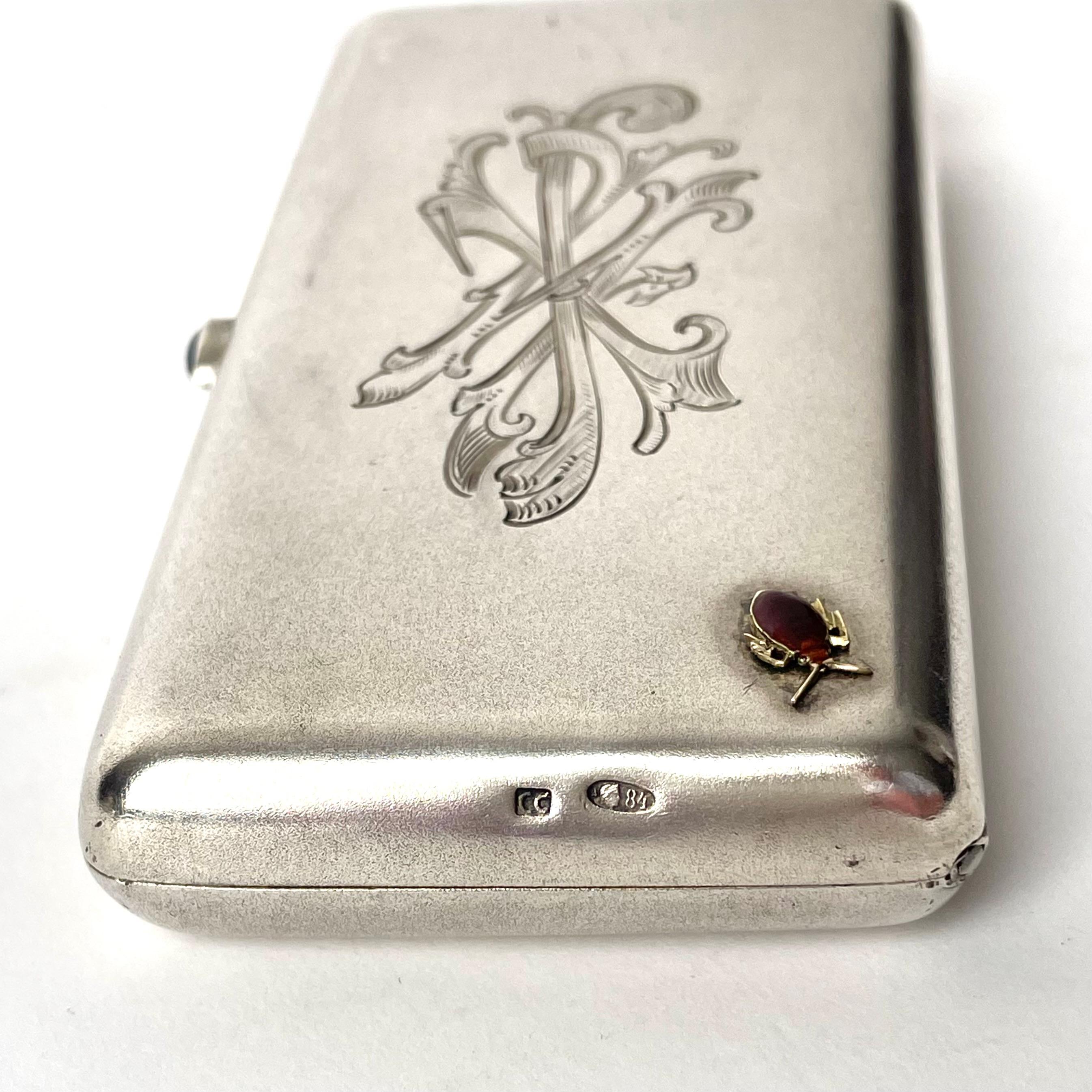 Refined Cigarette Etui in Silver, 1908-1926, Made in Moscow, Russia For Sale 2