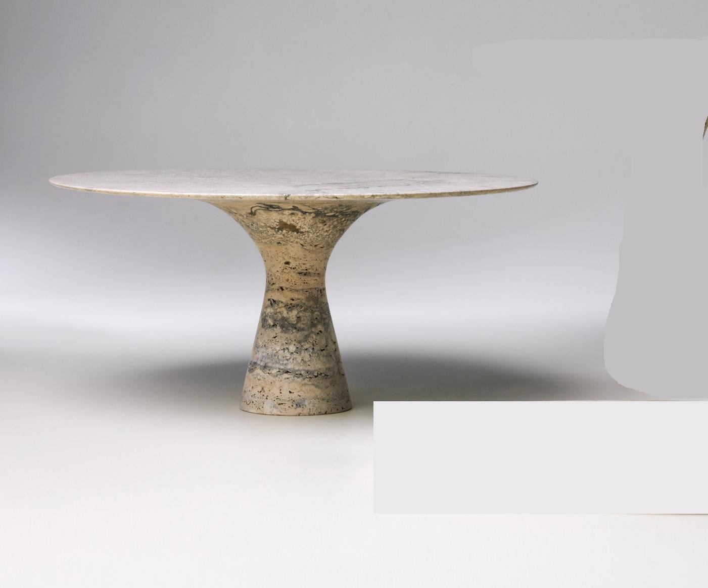 Refined Contemporary marble 02 Travertino silver Marble cake stand
Signed by Leo Aerts.
Dimensions: Diameter 32 x H 15 cm 
Material: Travertino Silver Marble
Technique: Polished, Carved. 
Available in Marble: Kyknos, Bianco Statuarietto, Grey